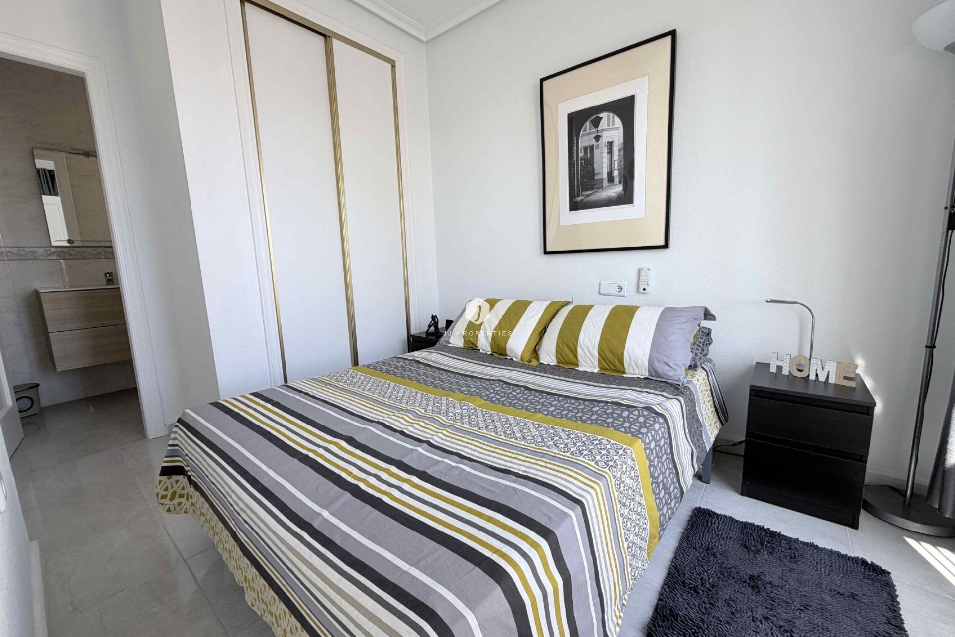 Tweedehands - Chalet -
Orihuela Costa - Costa Blanca