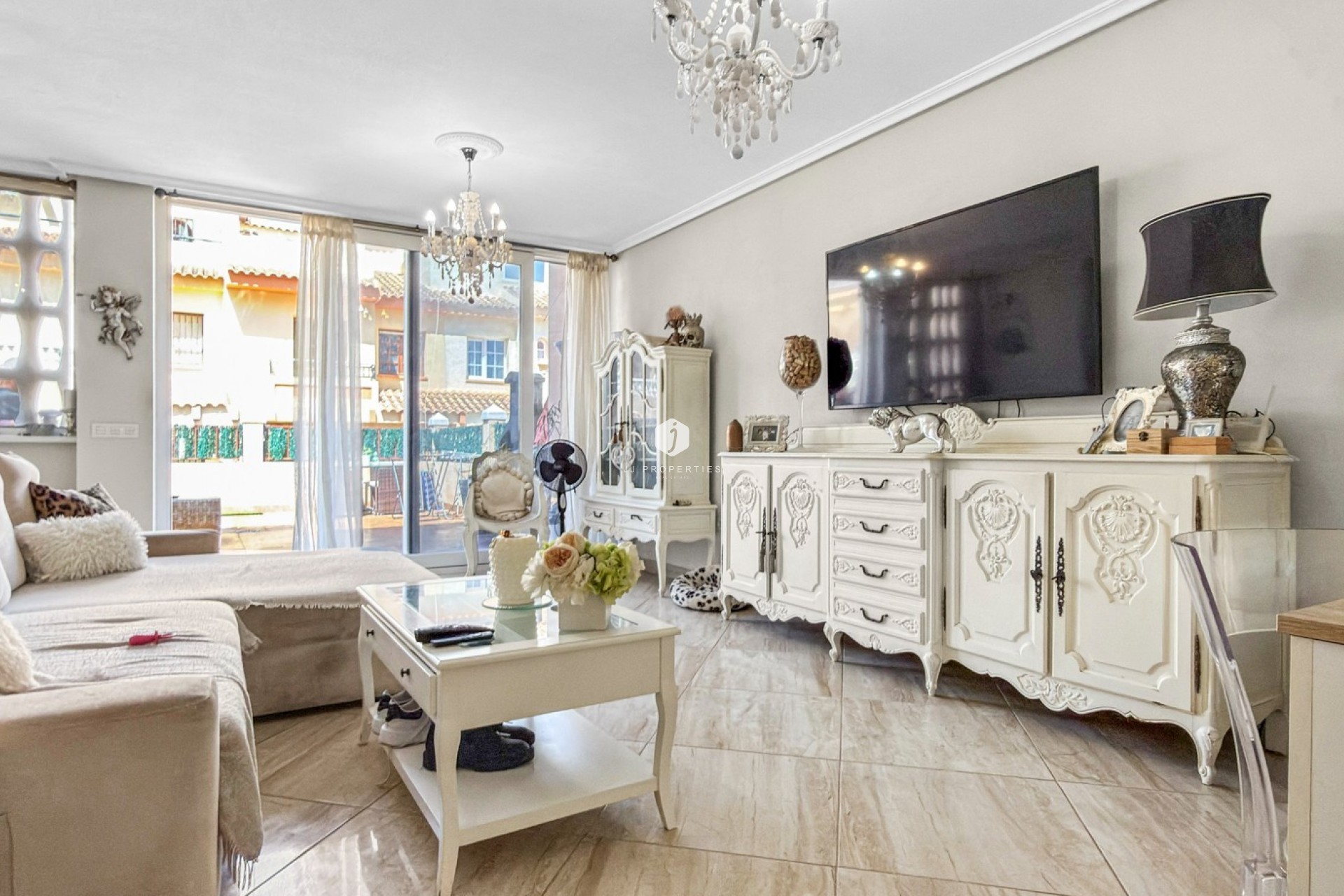 Tweedehands - Chalet -
Orihuela Costa - Costa Blanca