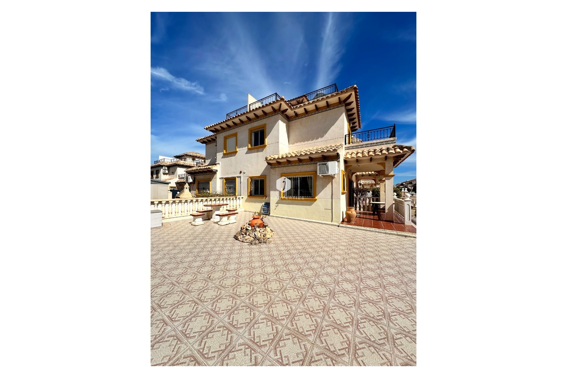 Tweedehands - Chalet -
Orihuela Costa - Costa Blanca