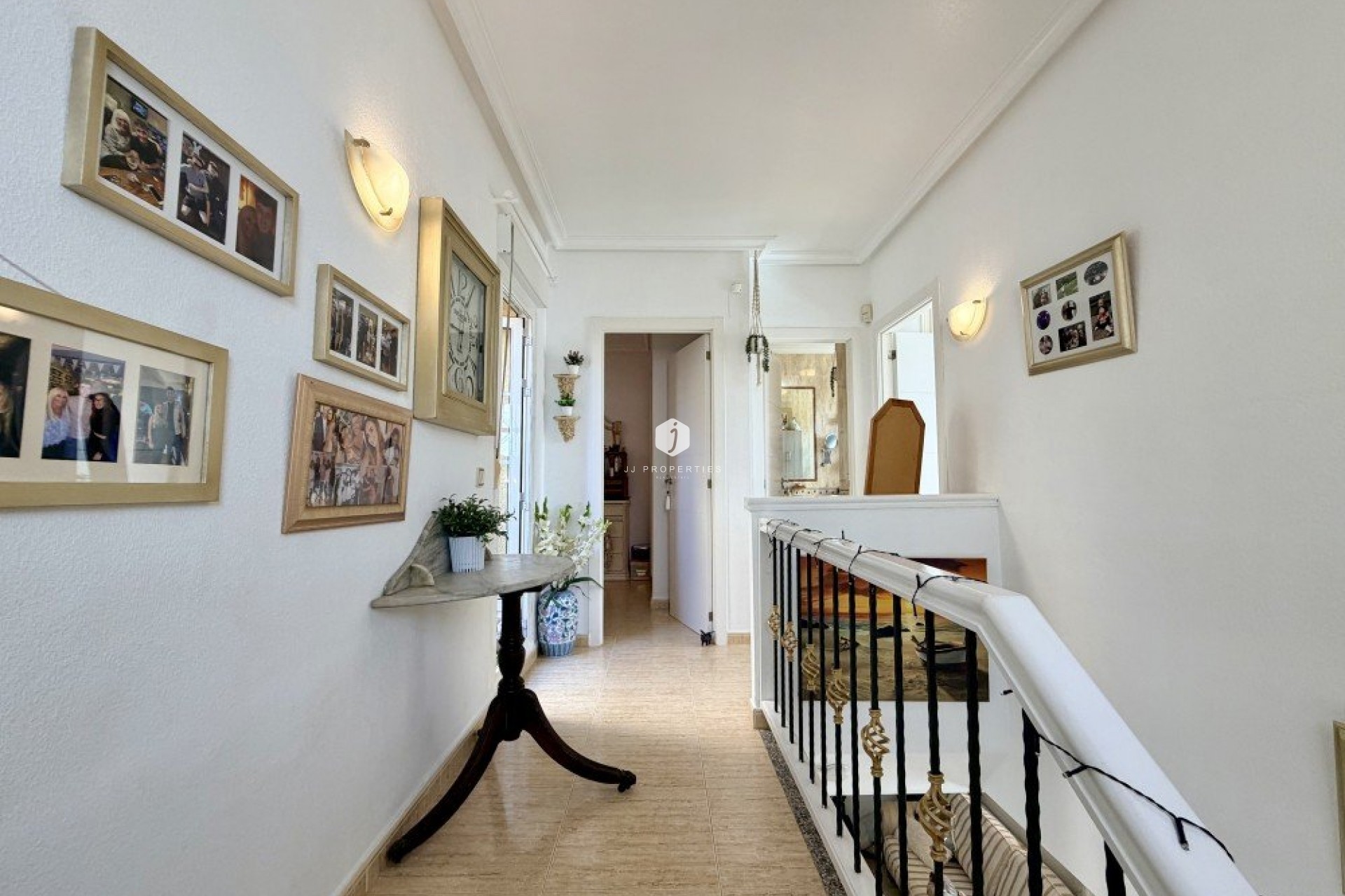 Tweedehands - Chalet -
Orihuela Costa - Costa Blanca