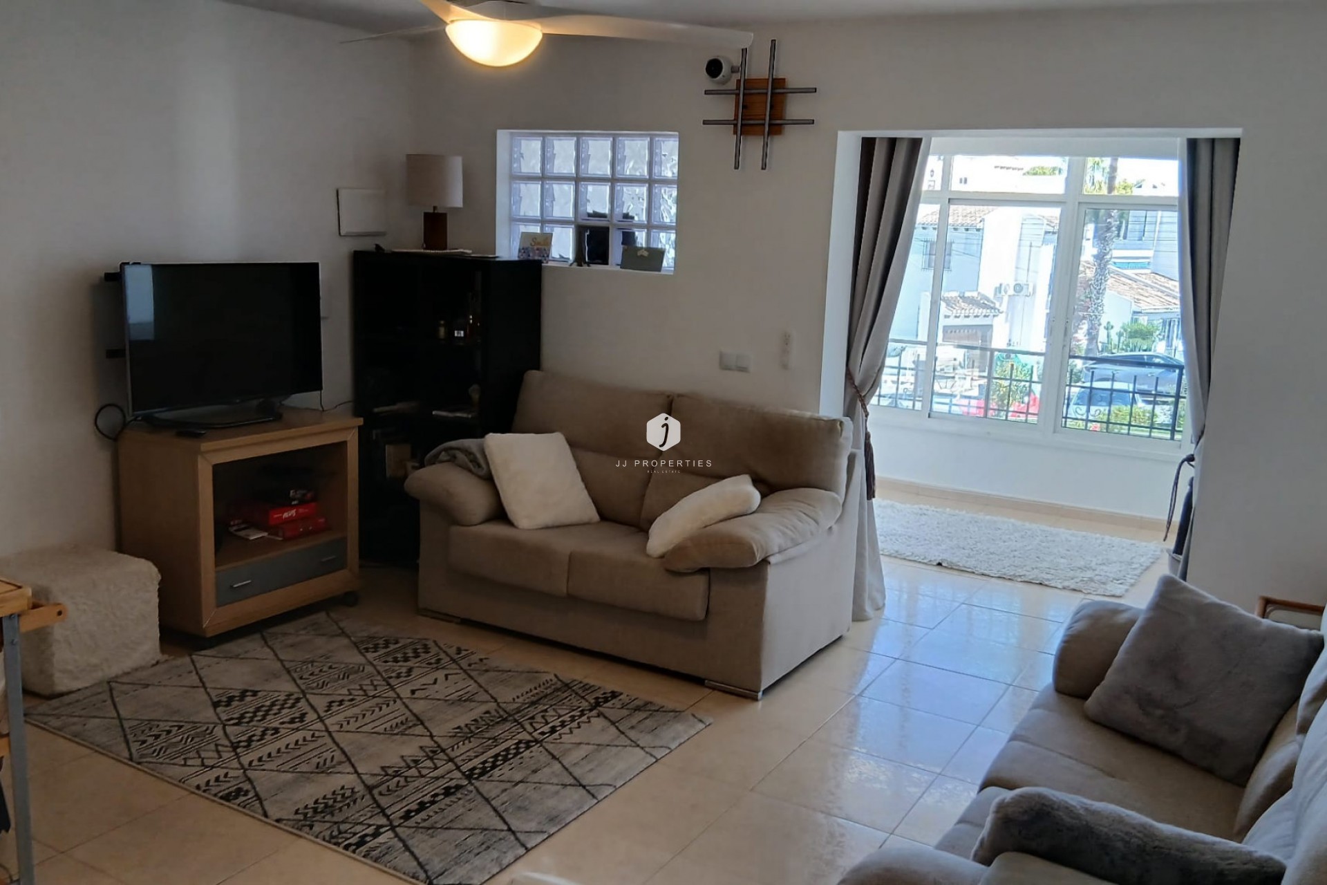 Tweedehands - Chalet -
Orihuela Costa - Costa Blanca
