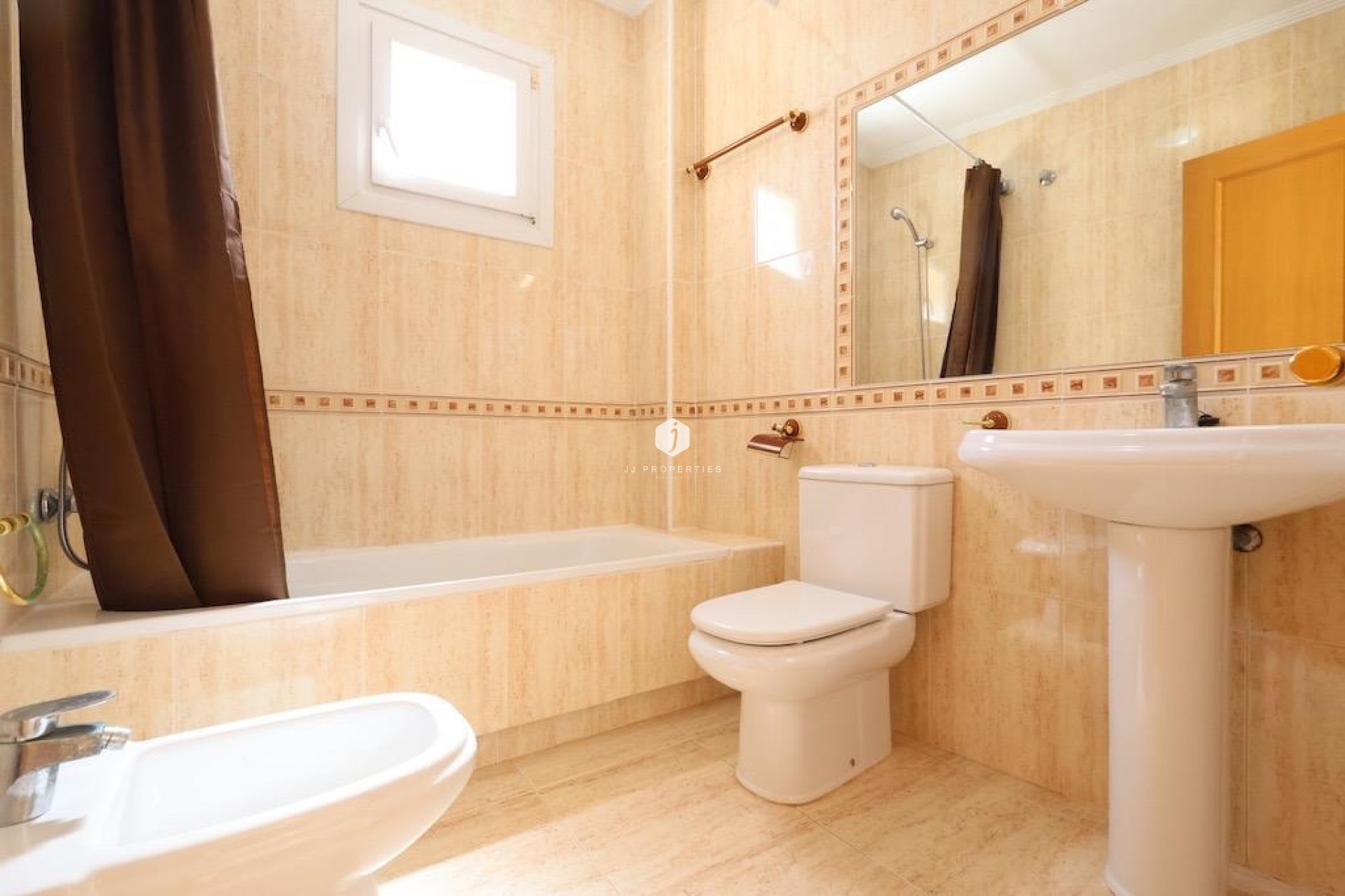 Tweedehands - Chalet -
Orihuela Costa - Costa Blanca