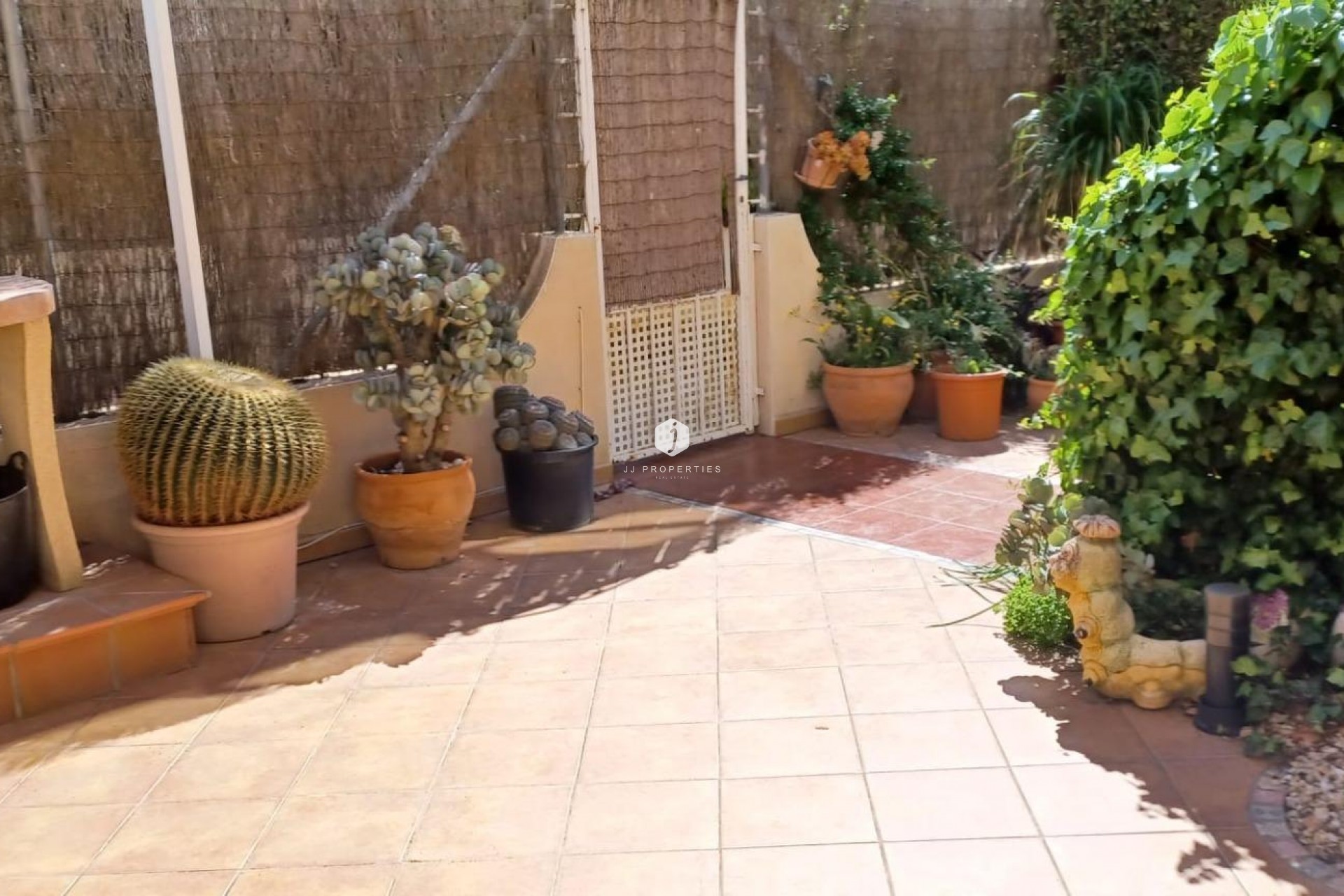 Tweedehands - Chalet -
Orihuela Costa - La Chismosa