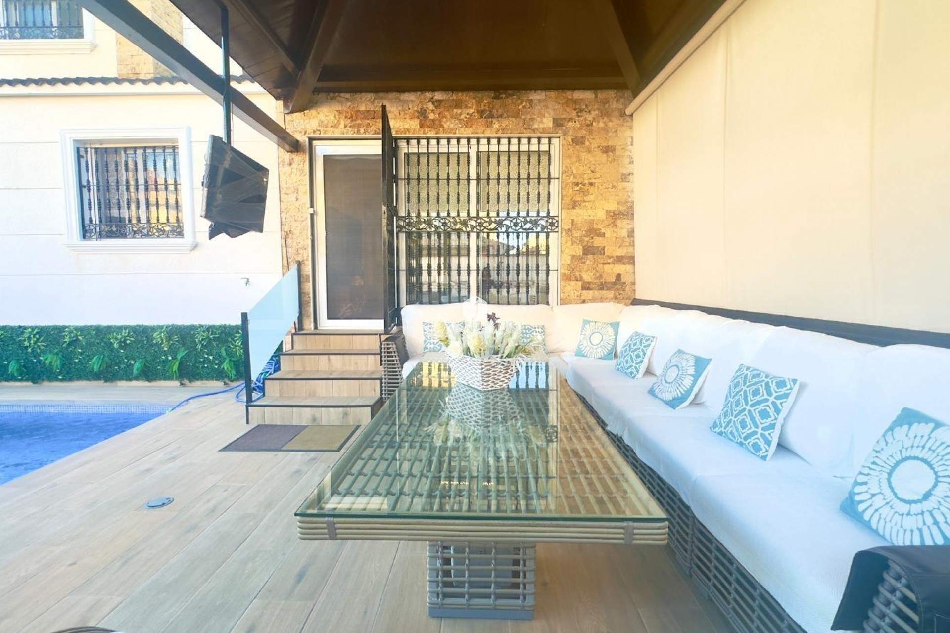 Tweedehands - Chalet -
Orihuela Costa - La Zenia