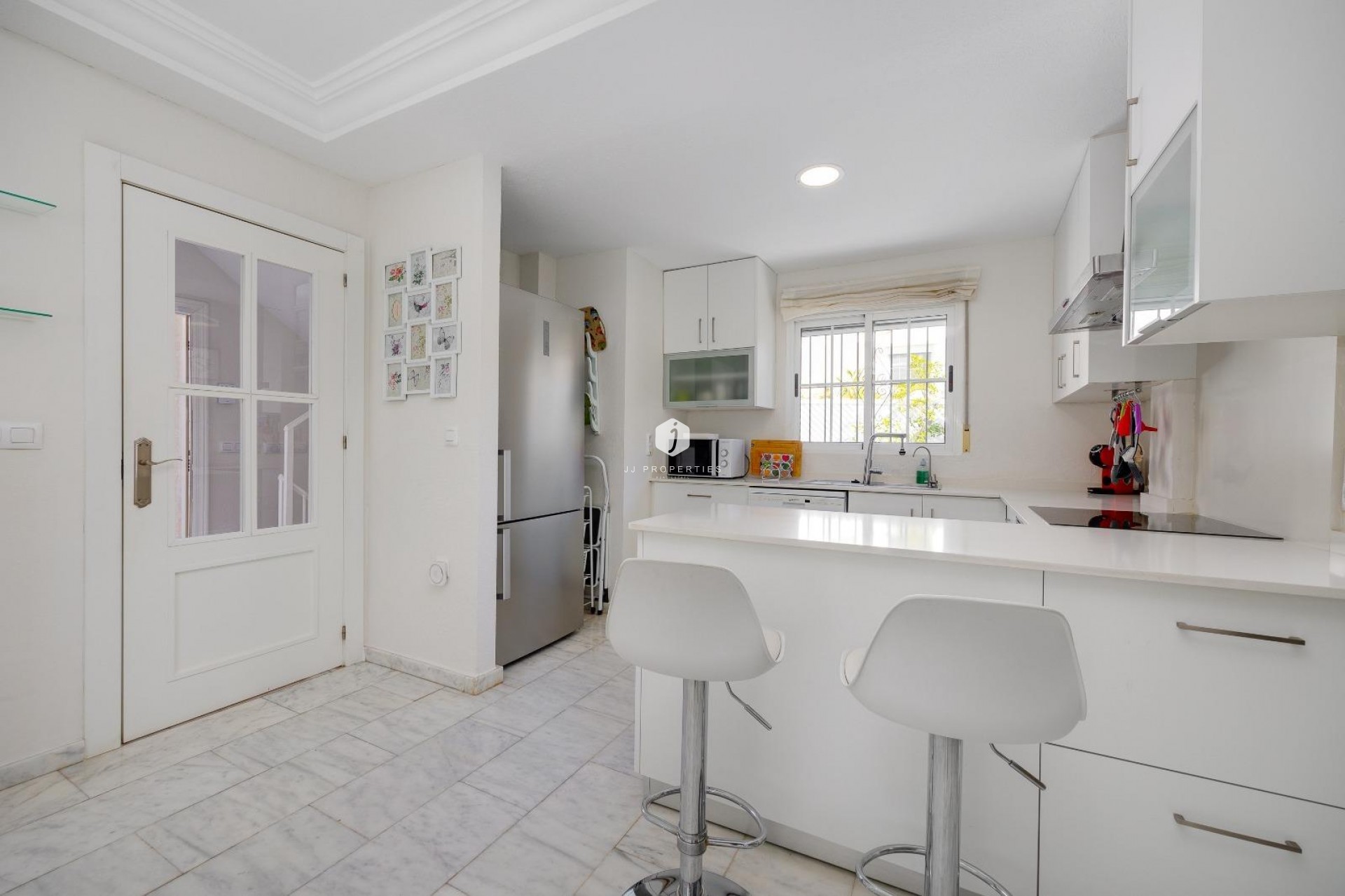 Tweedehands - Chalet -
Orihuela Costa - Las Filipinas