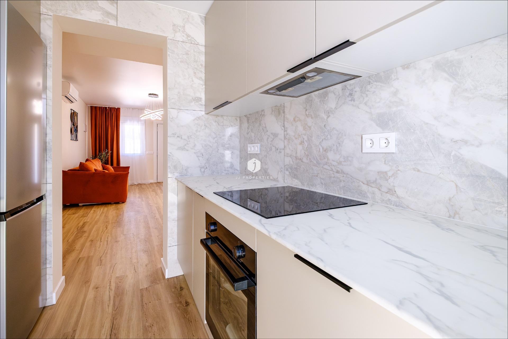 Tweedehands - Chalet -
Orihuela Costa - Las Filipinas