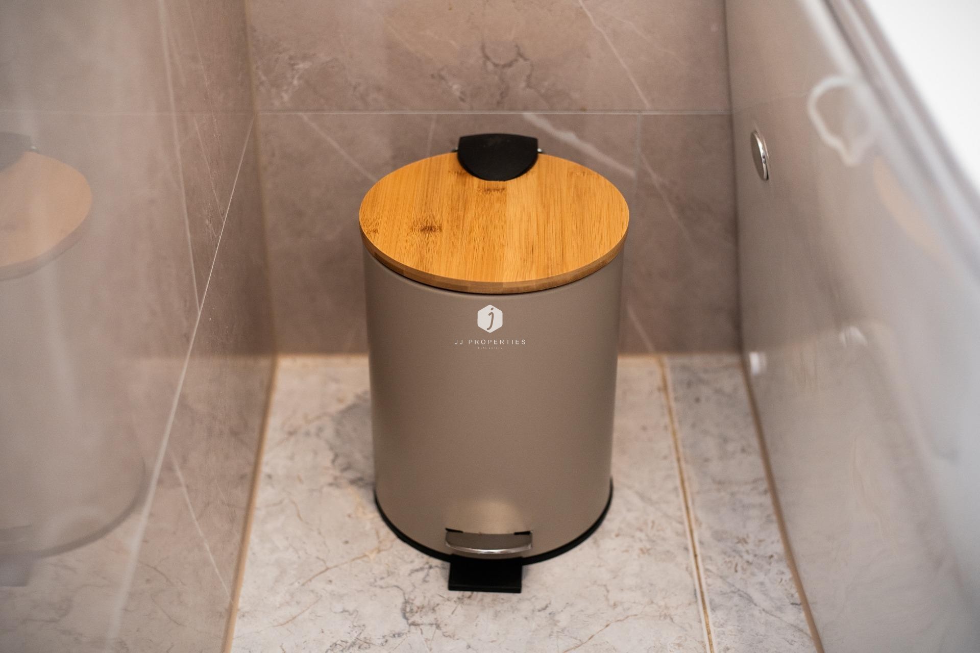 Tweedehands - Chalet -
Orihuela Costa - Los Almendros-la Florida