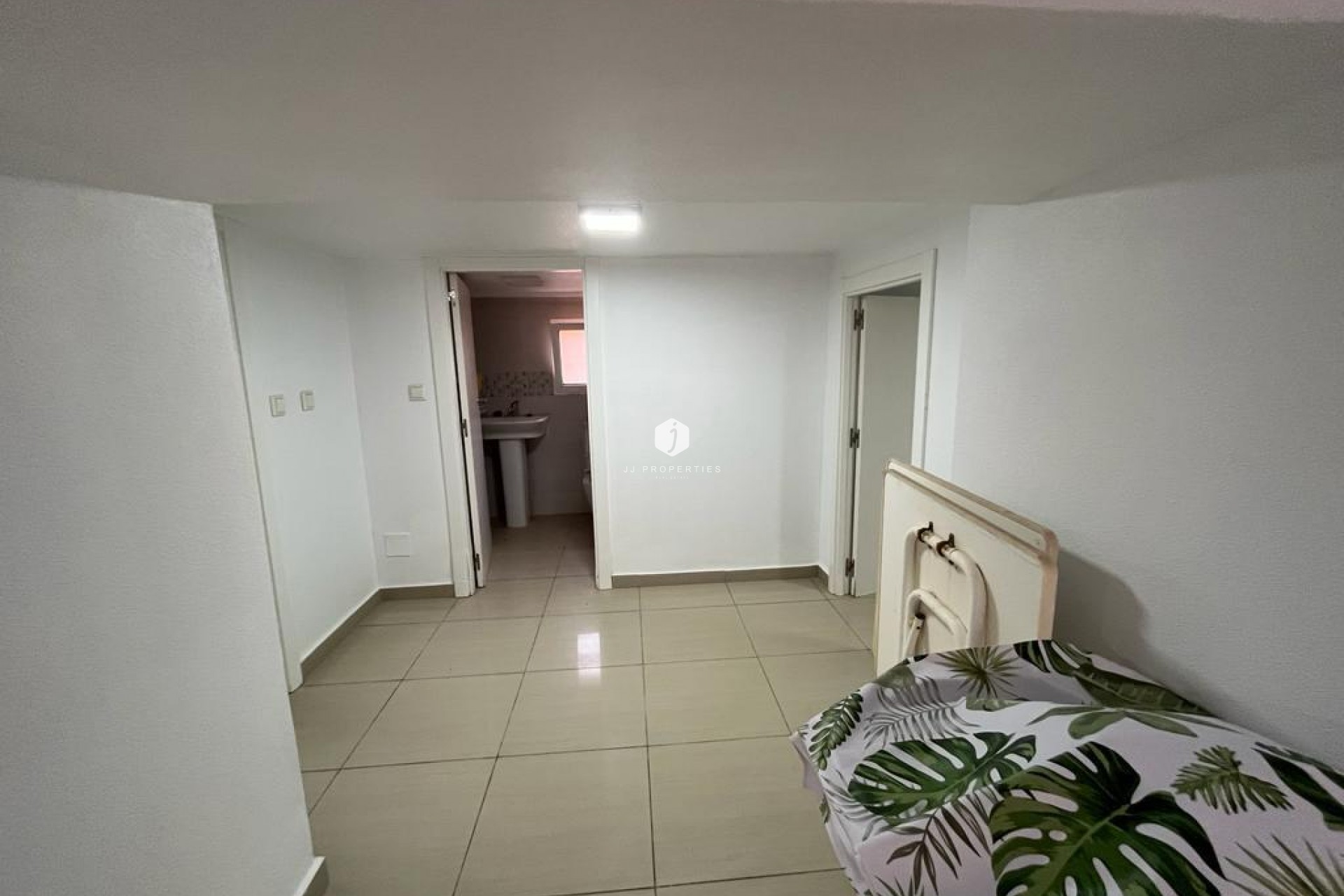Tweedehands - Chalet -
Orihuela Costa - Montezenia