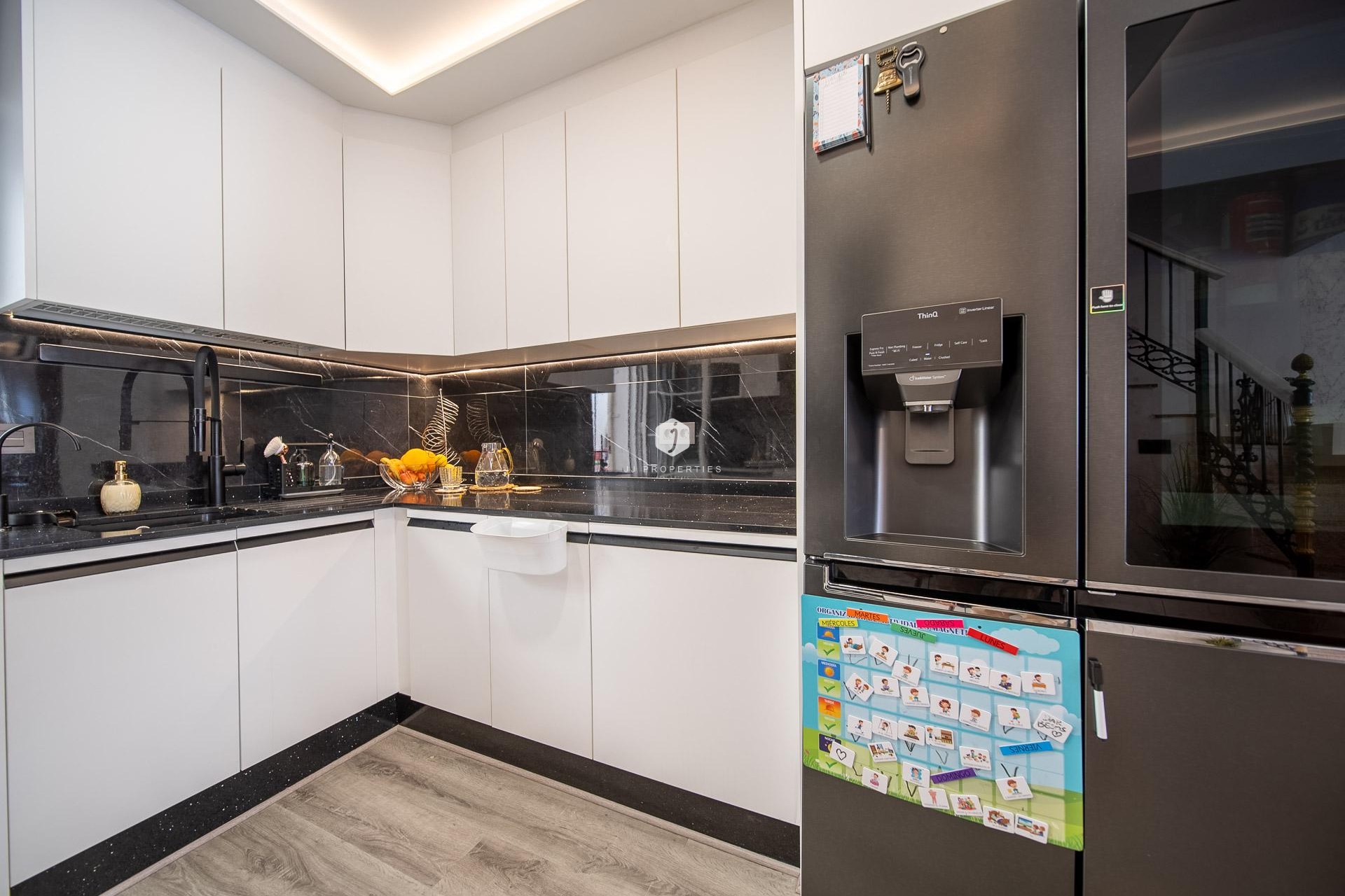 Tweedehands - Chalet -
Orihuela Costa - PAU 26