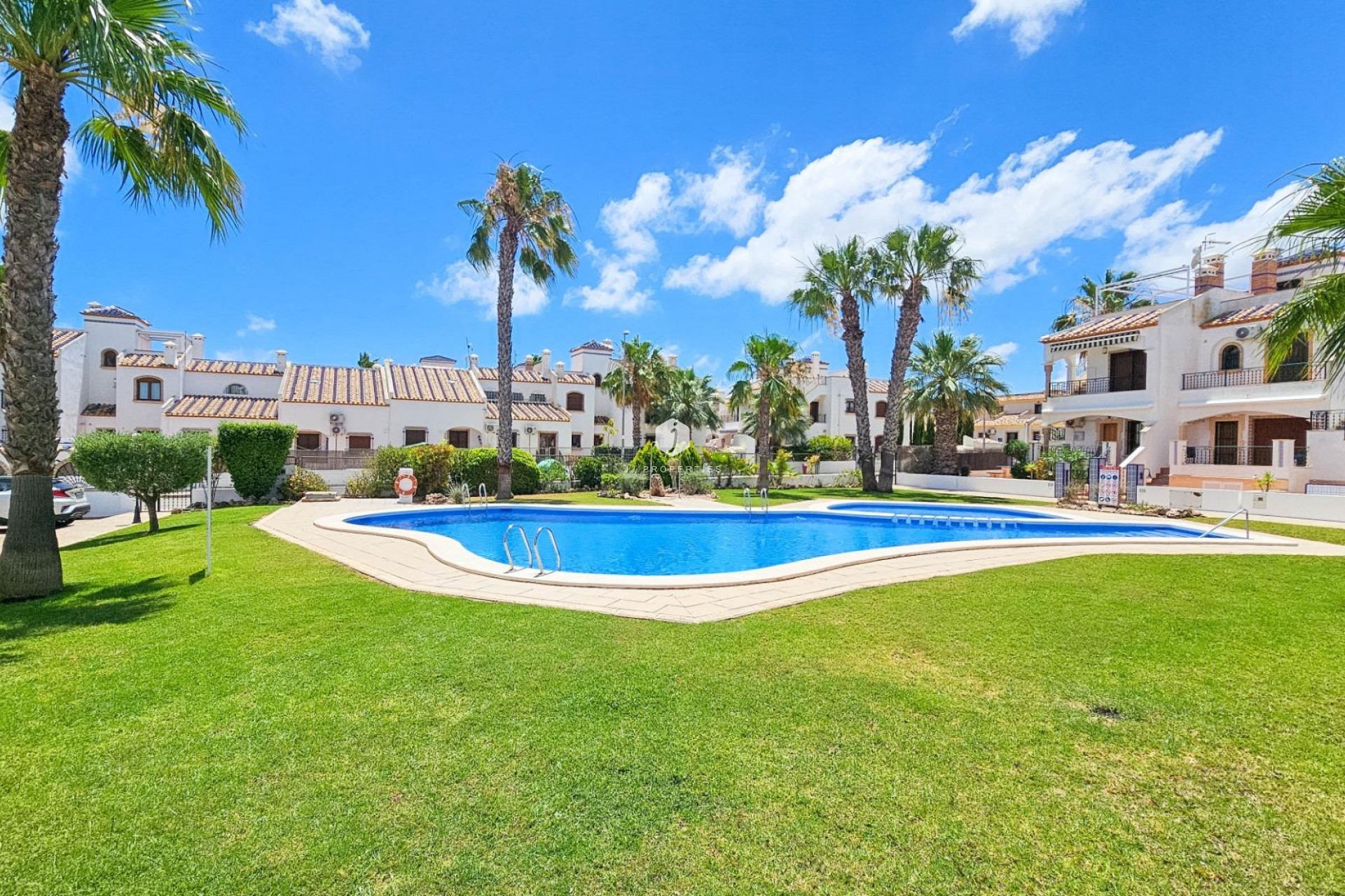 Tweedehands - Chalet -
Orihuela Costa - PAU 8