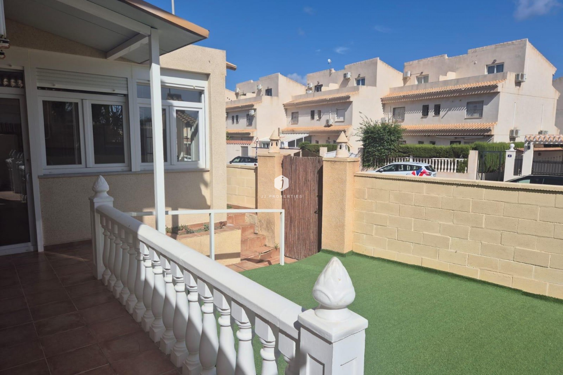 Tweedehands - Chalet -
Orihuela Costa - Playa Flamenca