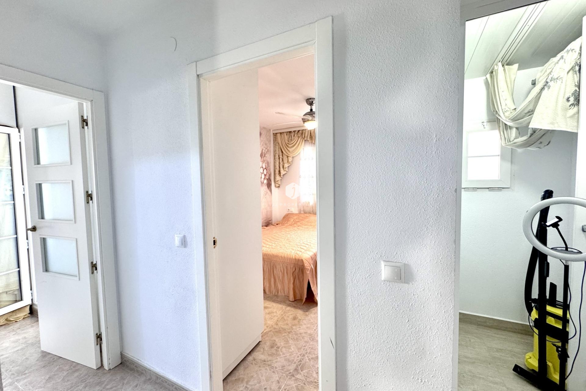 Tweedehands - Chalet -
Orihuela Costa - Playa Flamenca