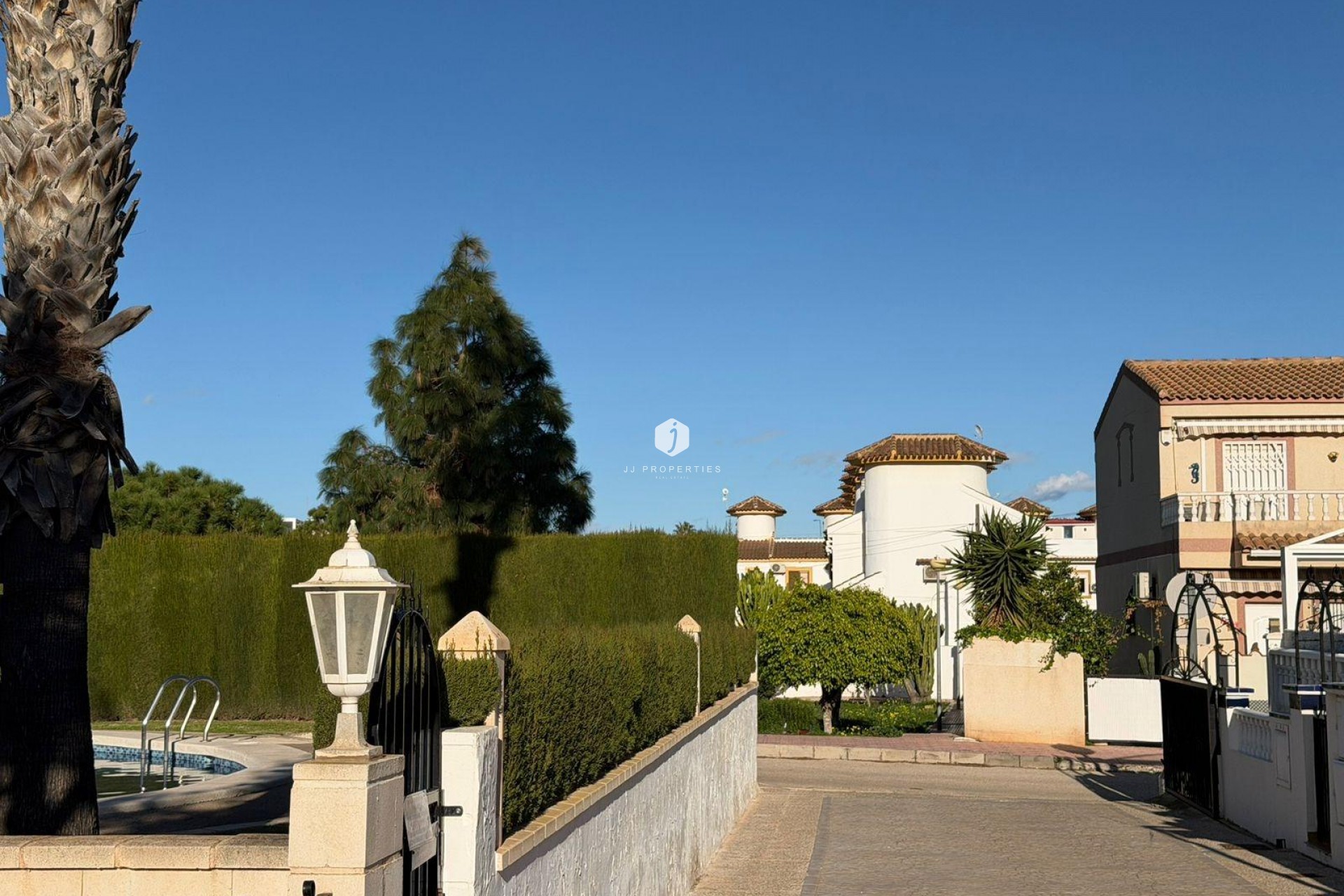 Tweedehands - Chalet -
Orihuela Costa - Playa Flamenca