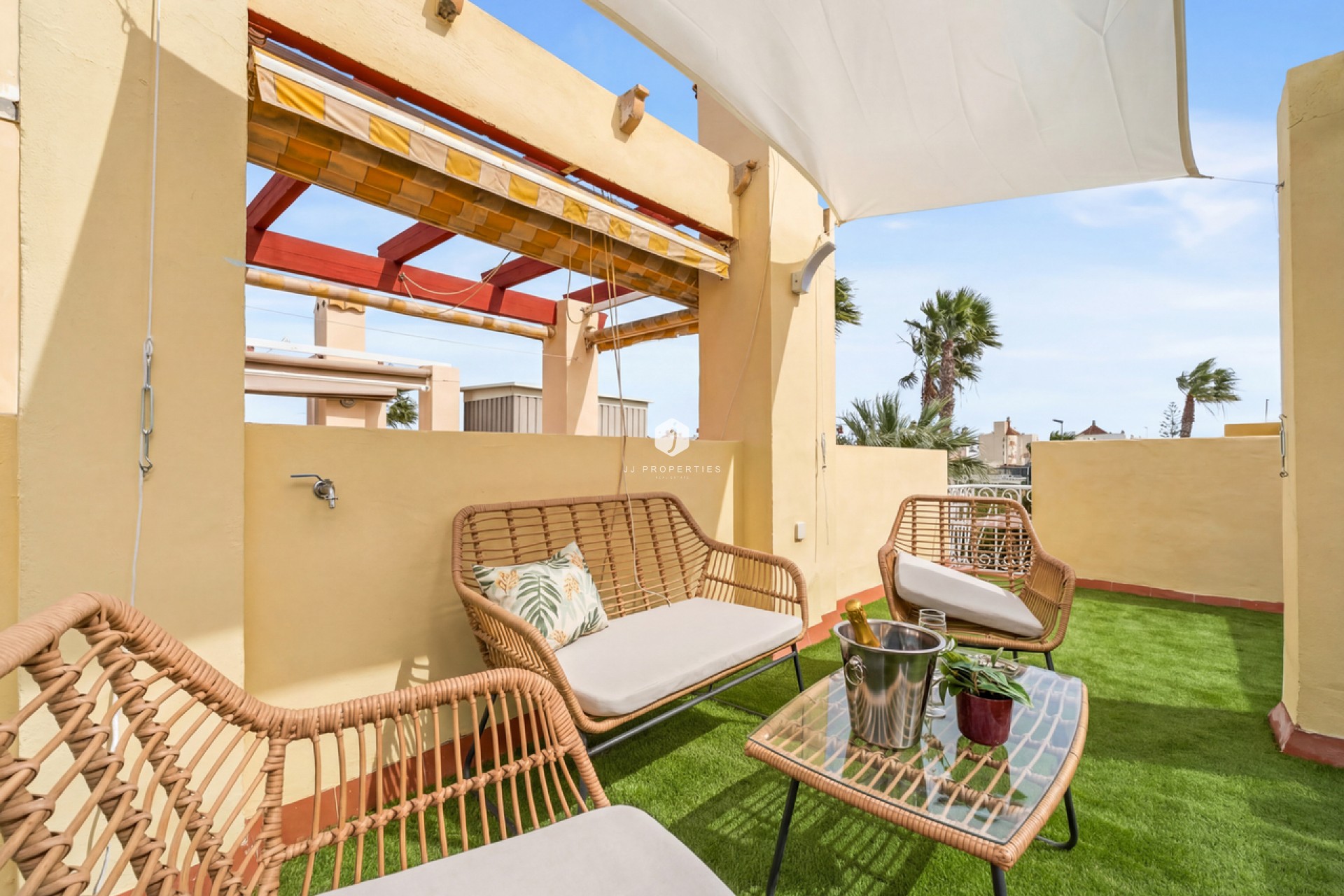 Tweedehands - Chalet -
Playa Flamenca - Costa Blanca
