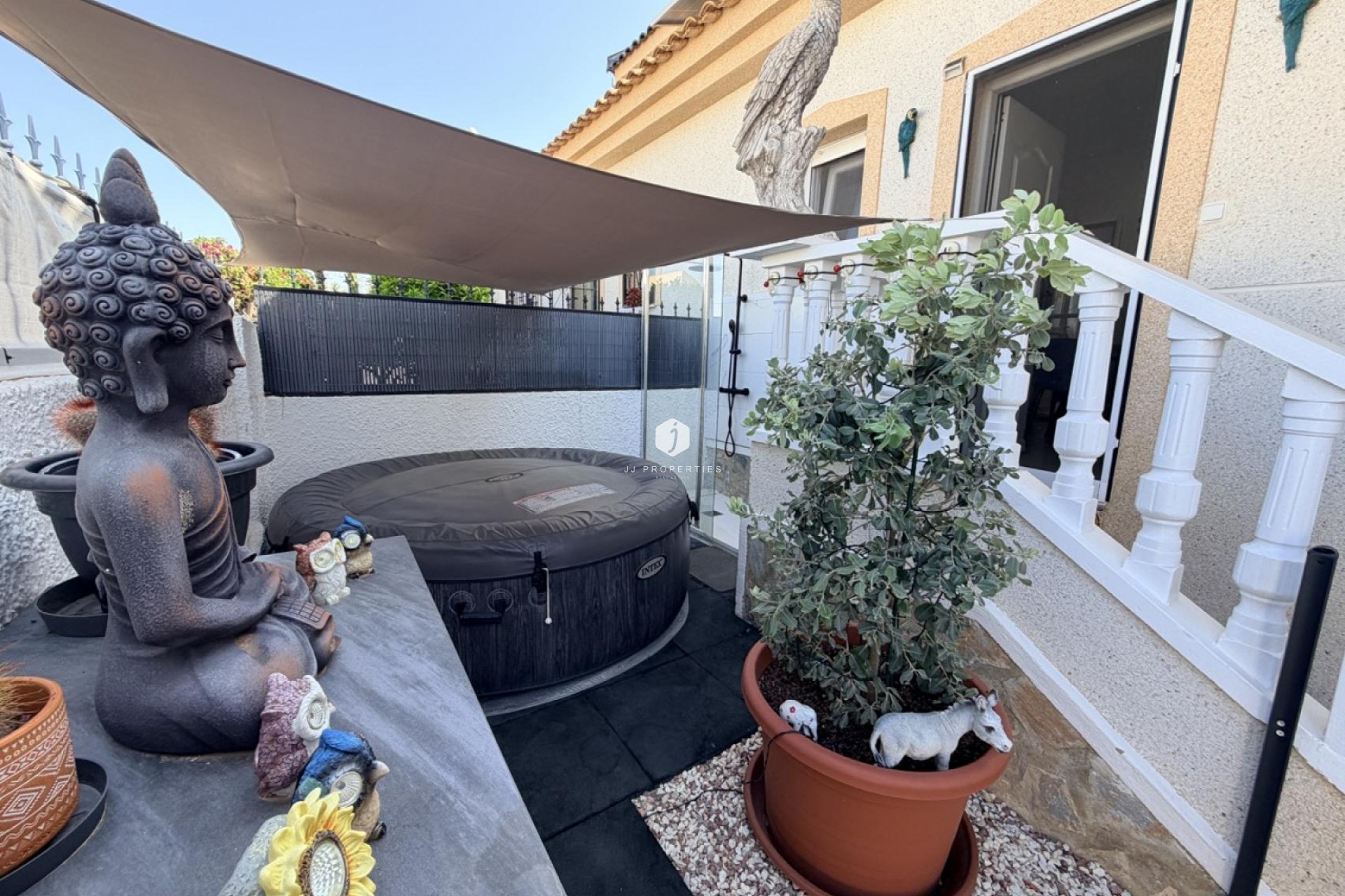 Tweedehands - Chalet -
Rojales - Inland