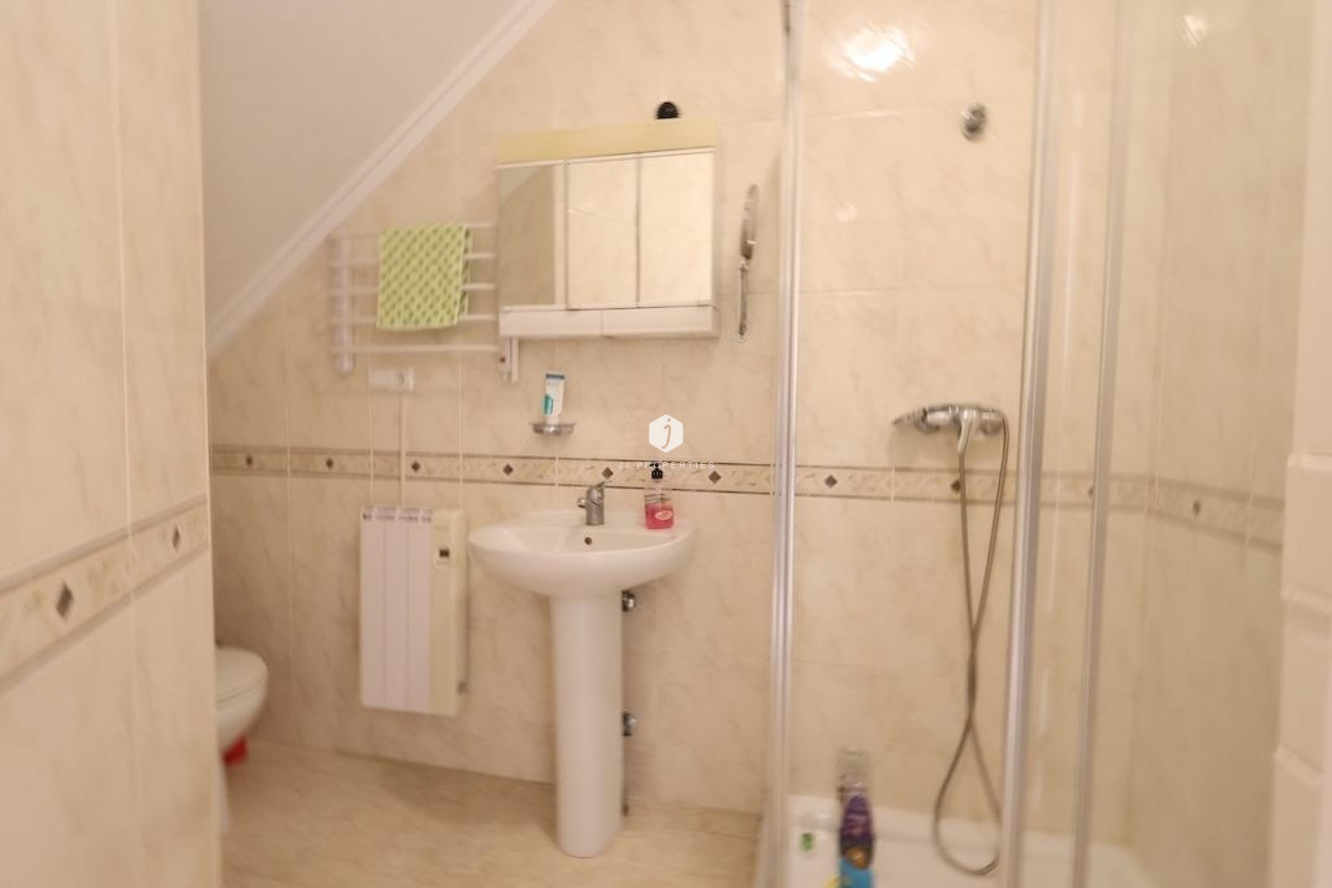 Tweedehands - Chalet -
Rojales - Inland
