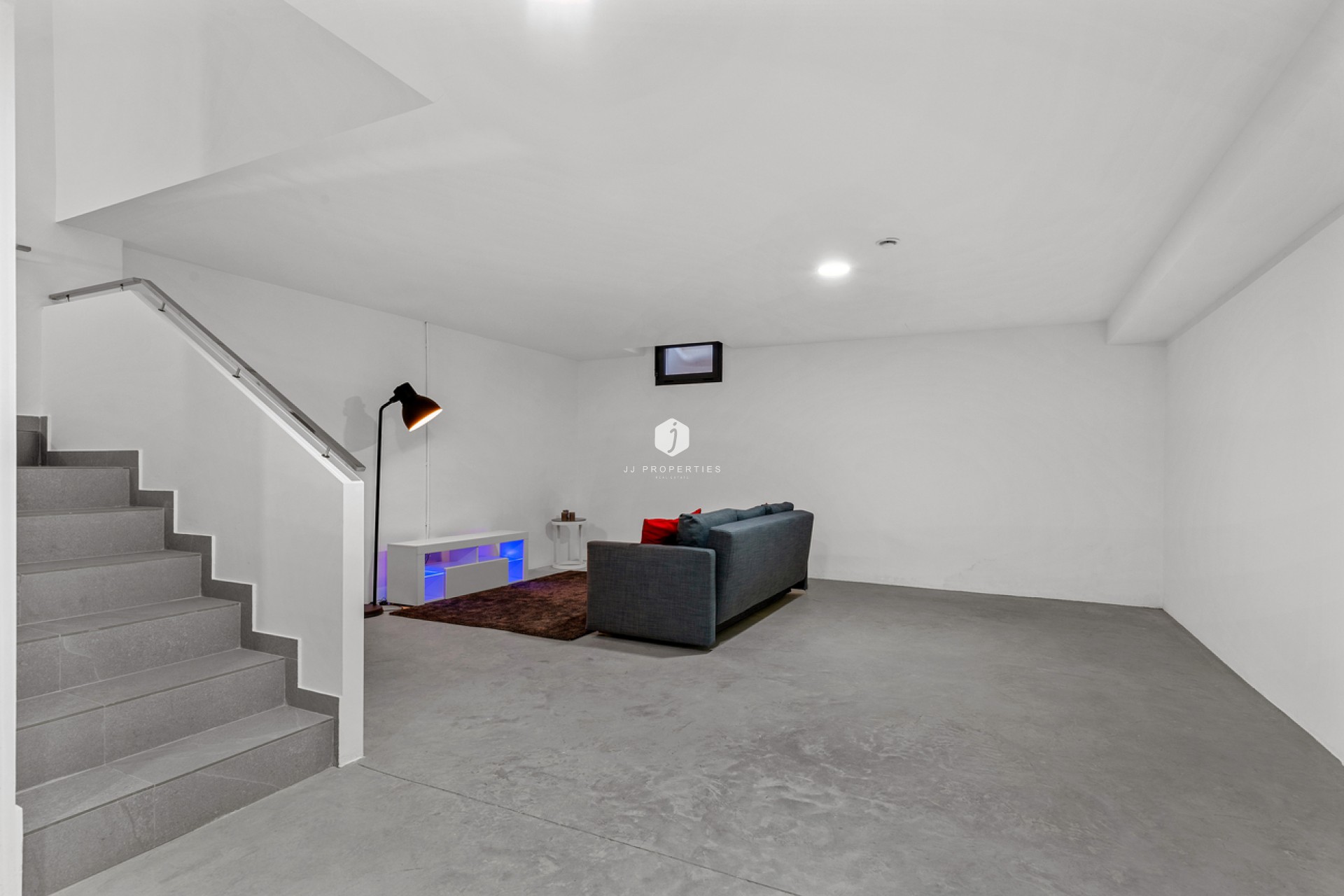 Tweedehands - Chalet -
Rojales - Town