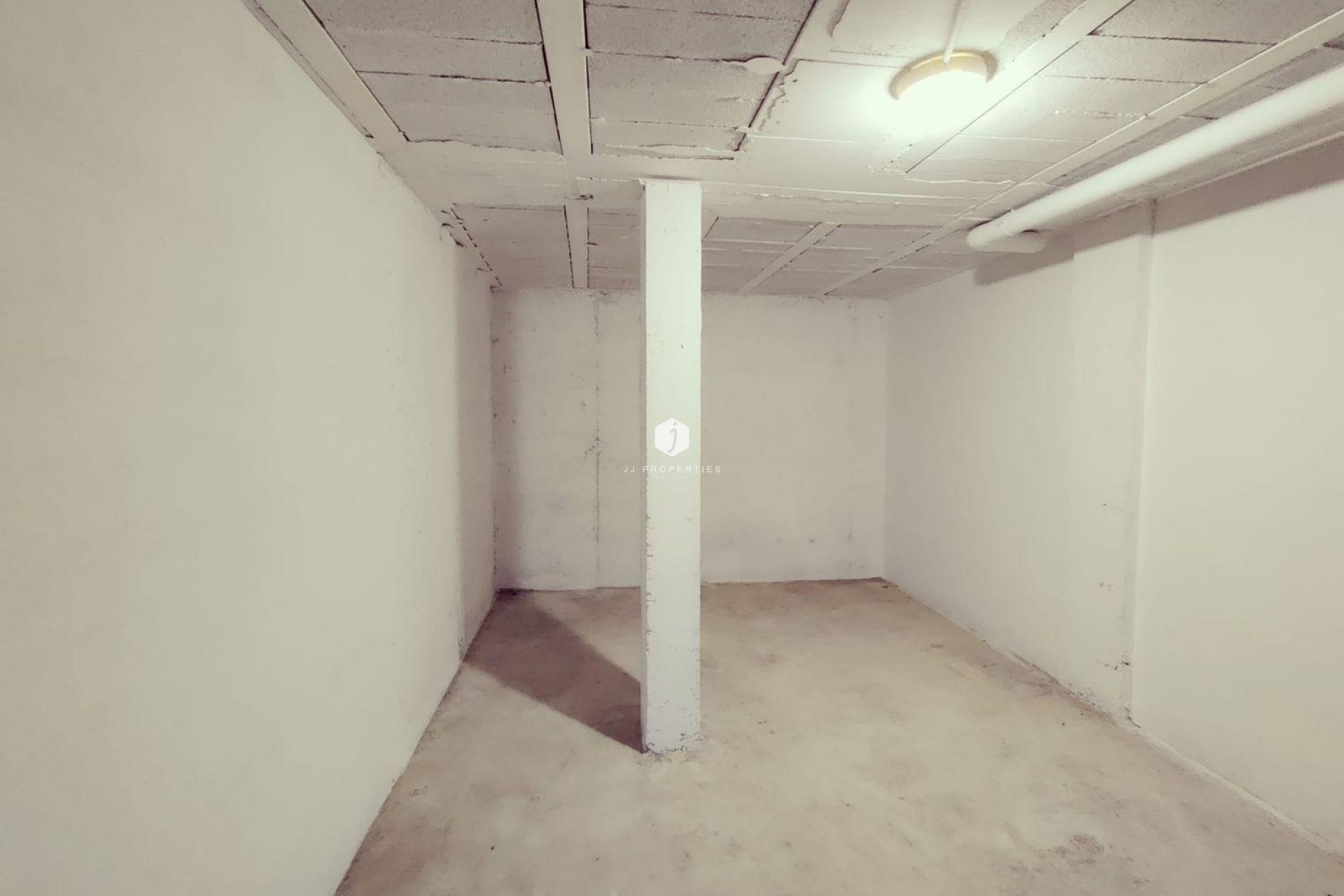 Tweedehands - Chalet -
San Miguel de Salinas - Ciudad De Las Comunicaciones