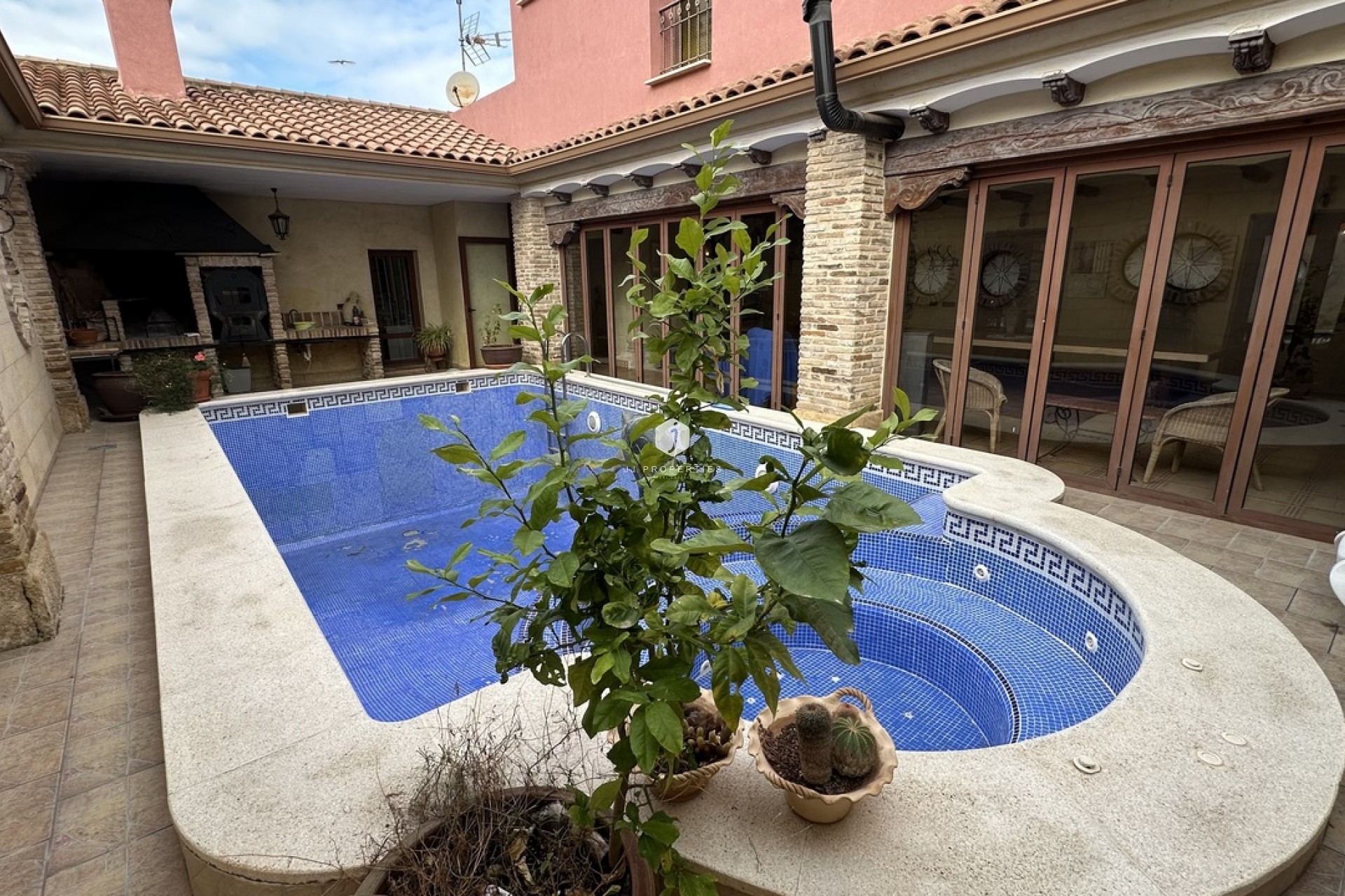 Tweedehands - Chalet -
San Miguel de Salinas - Inland