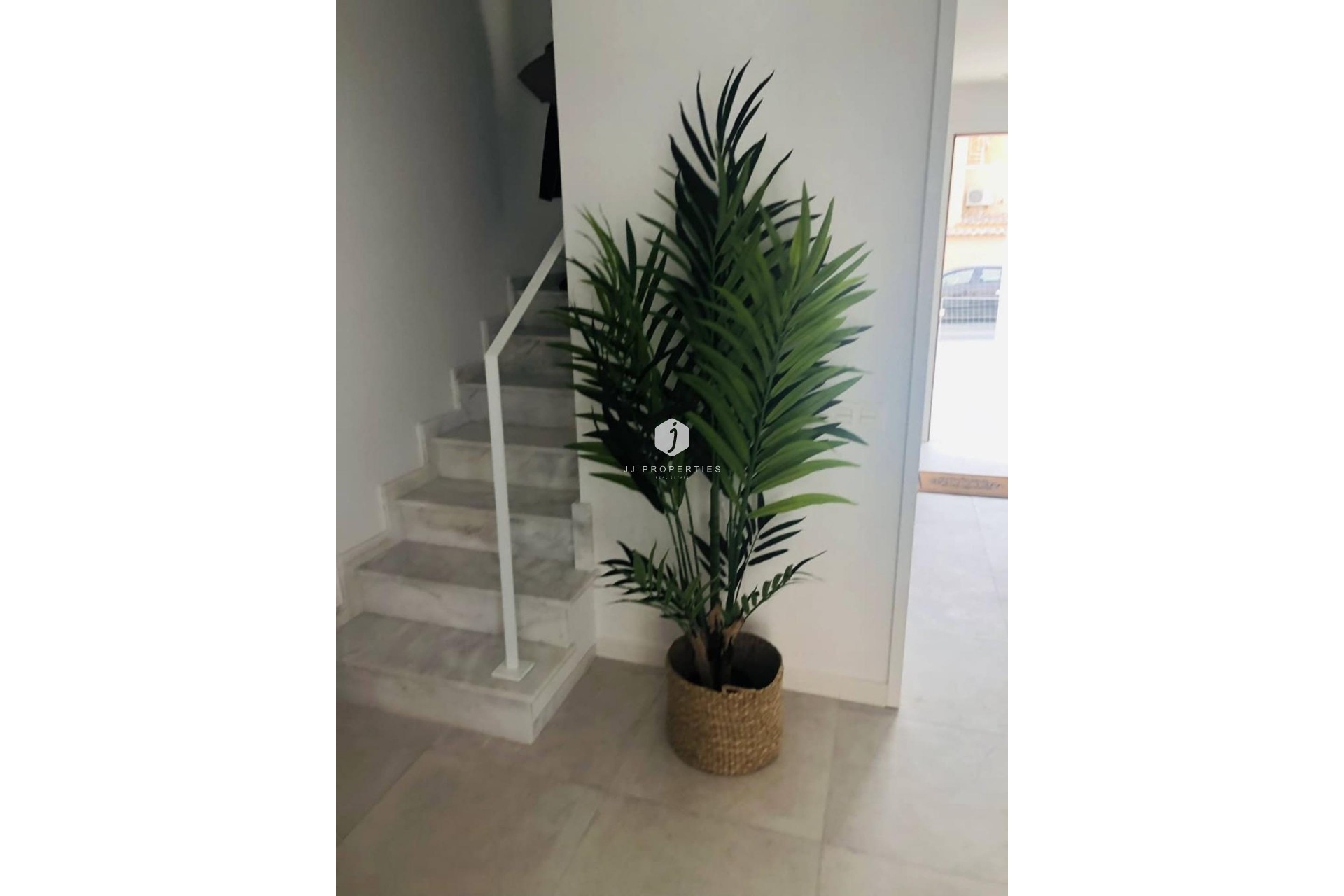 Tweedehands - Chalet -
Torrevieja - aguas nuevas