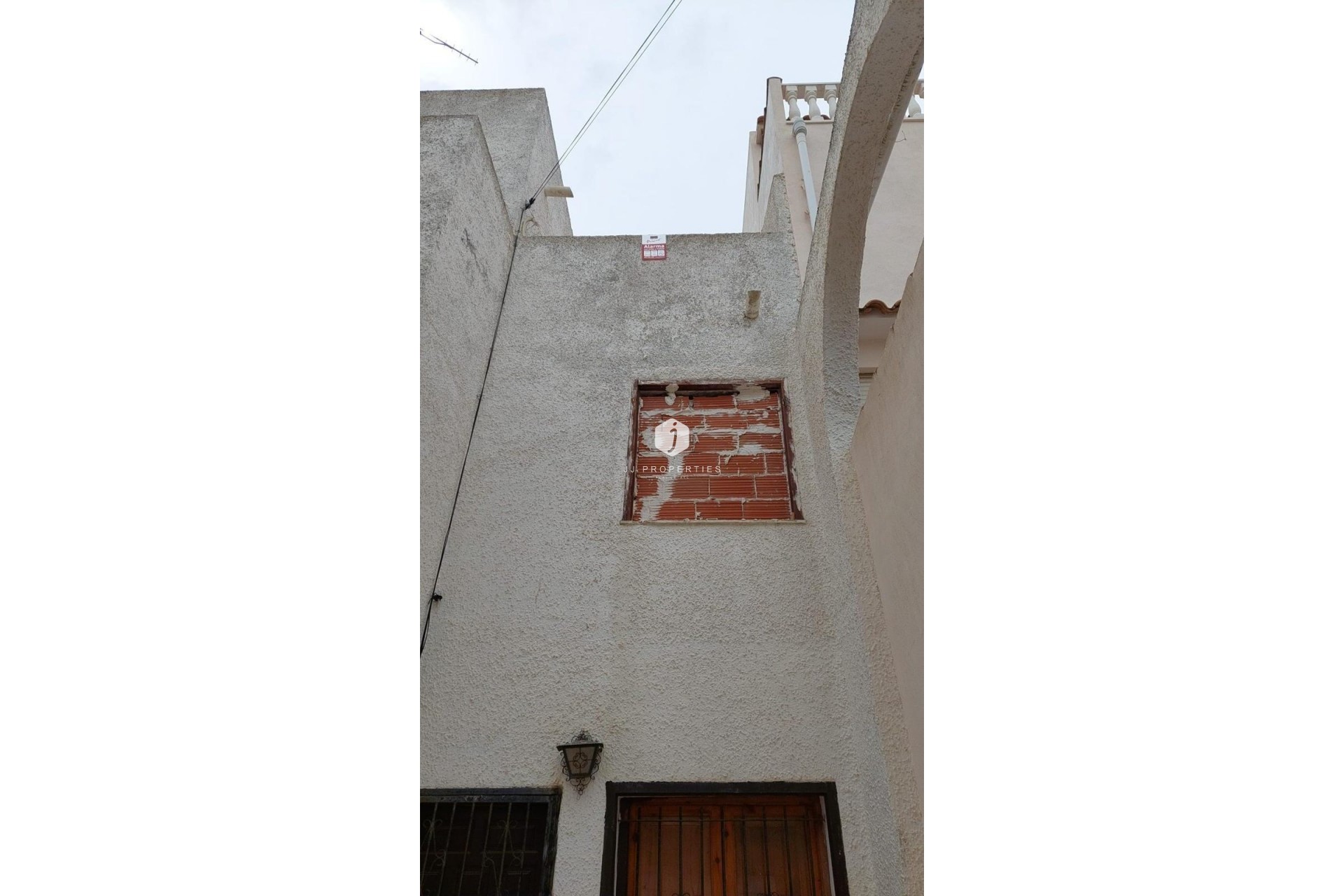 Tweedehands - Chalet -
Torrevieja - aguas nuevas