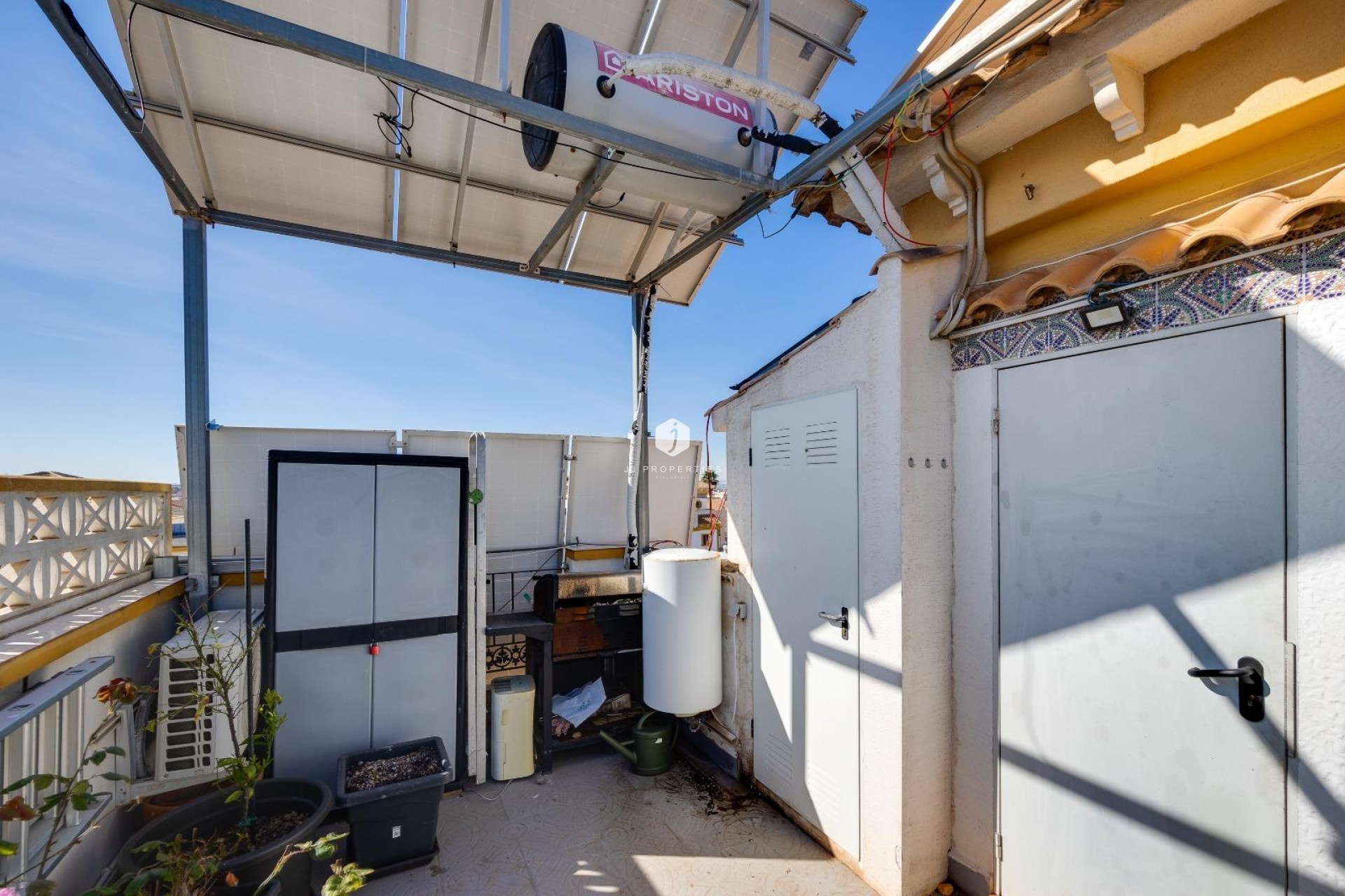 Tweedehands - Chalet -
Torrevieja - aguas nuevas