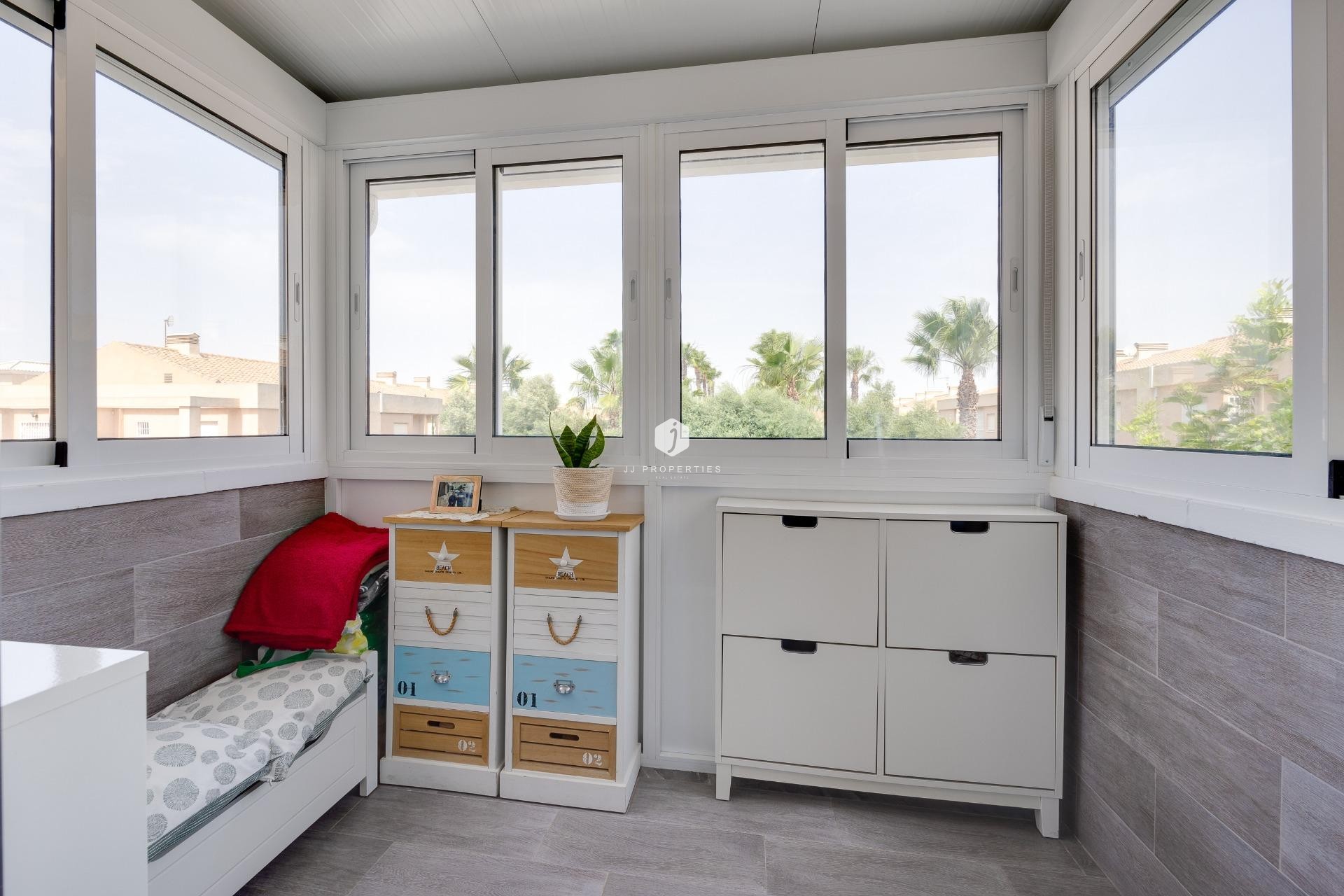 Tweedehands - Chalet -
Torrevieja - aguas nuevas