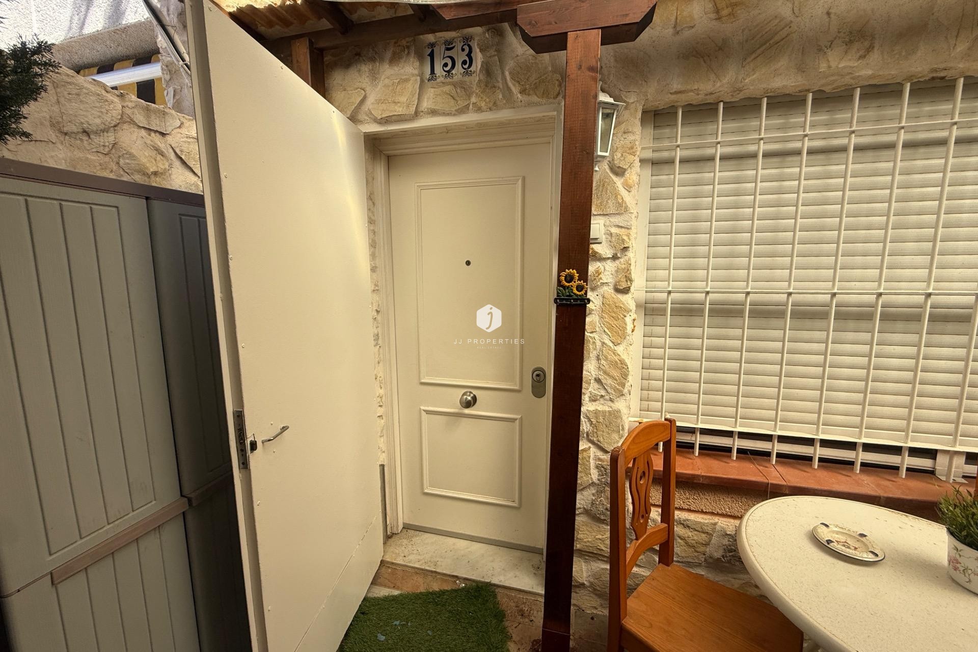 Tweedehands - Chalet -
Torrevieja - Carrefour