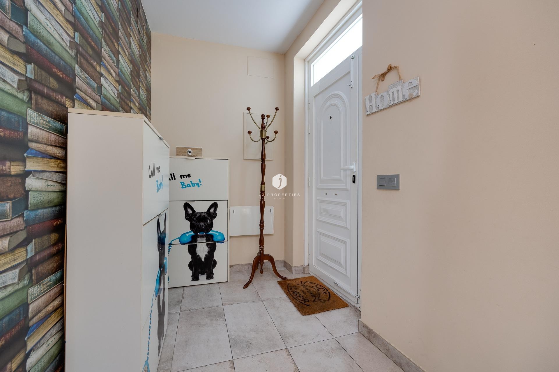 Tweedehands - Chalet -
Torrevieja - Centro