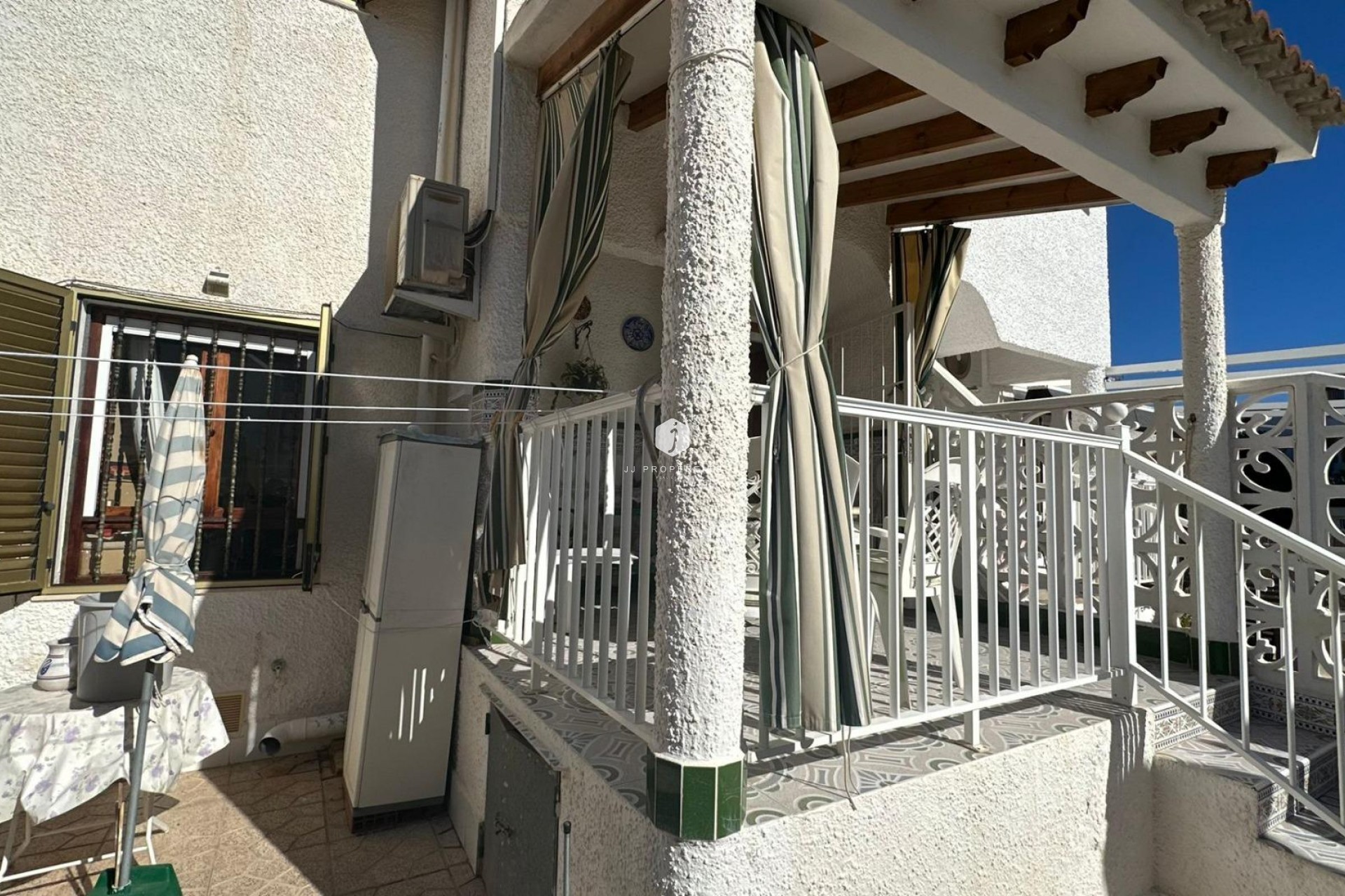 Tweedehands - Chalet -
Torrevieja - Centro