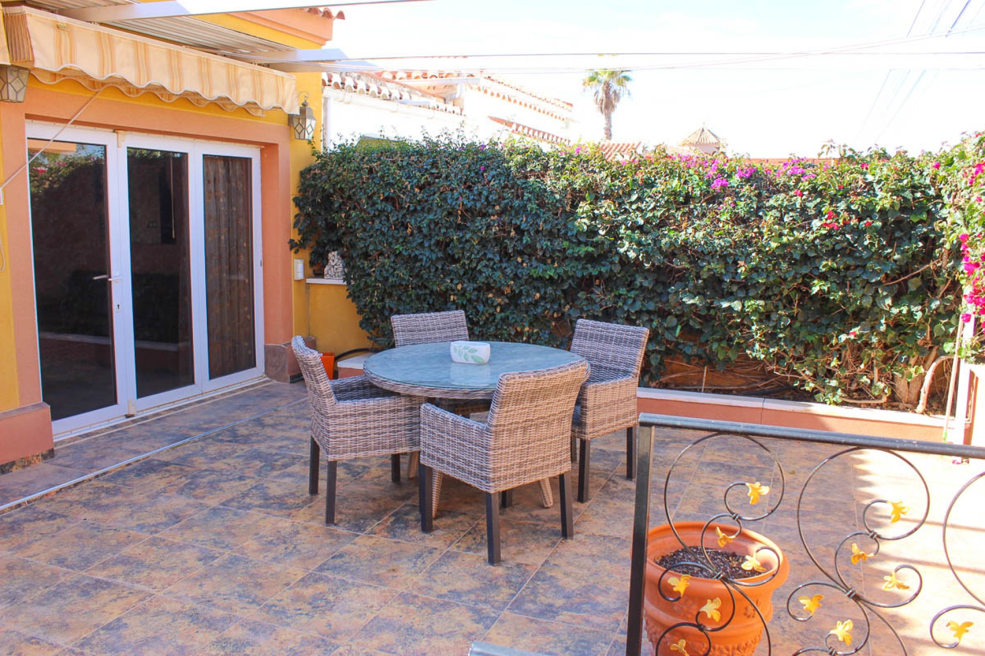 Tweedehands - Chalet -
Torrevieja - Costa Blanca