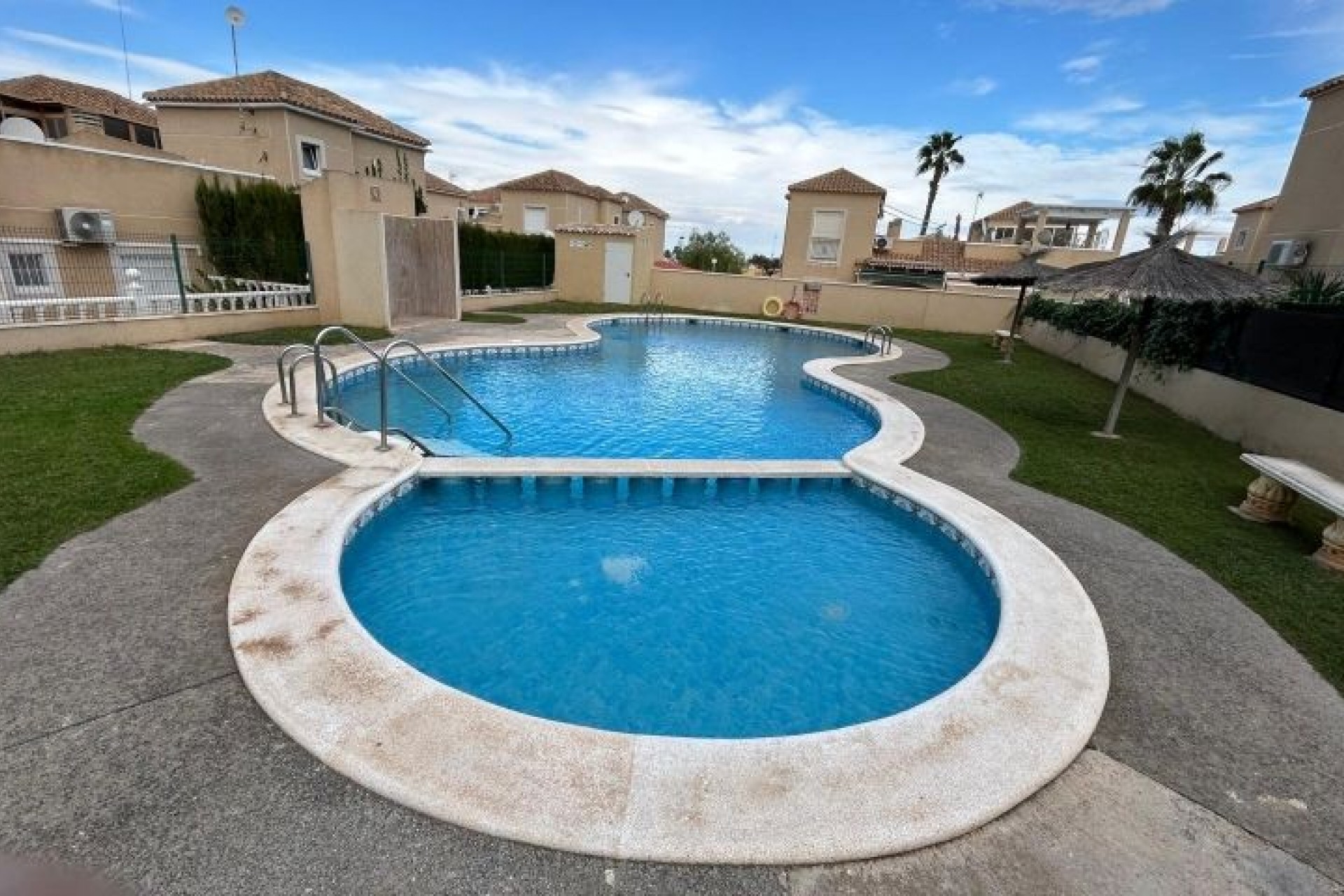 Tweedehands - Chalet -
Torrevieja - Costa Blanca