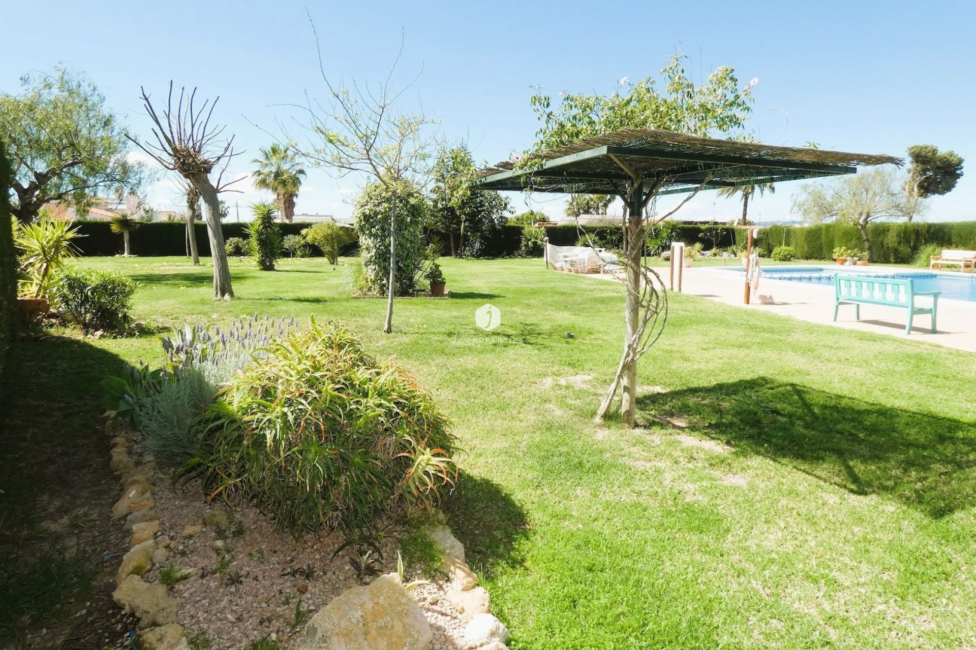 Tweedehands - Chalet -
Torrevieja - Costa Blanca