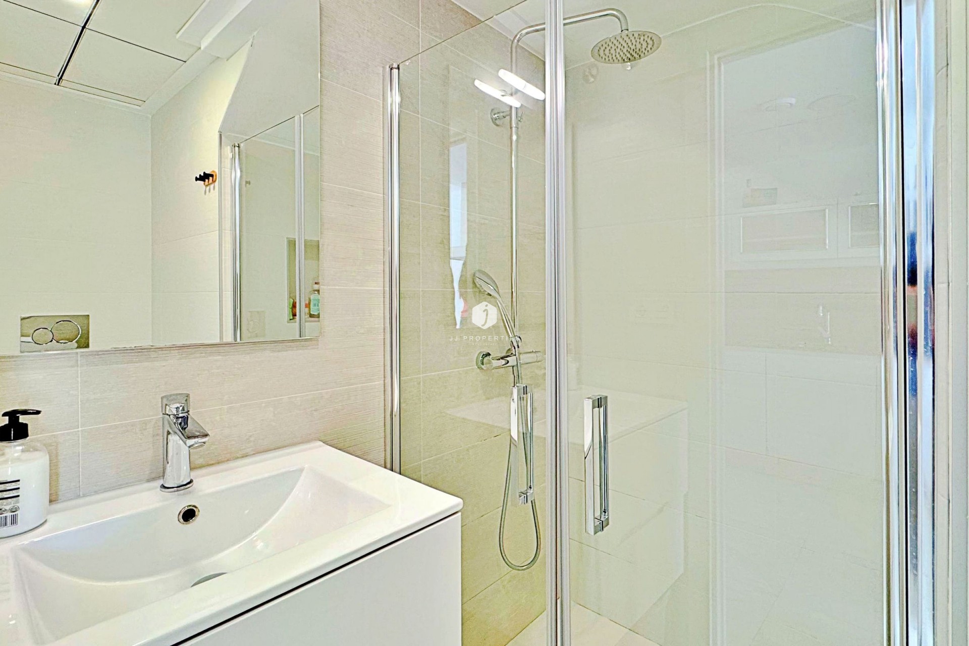 Tweedehands - Chalet -
Torrevieja - Costa Blanca