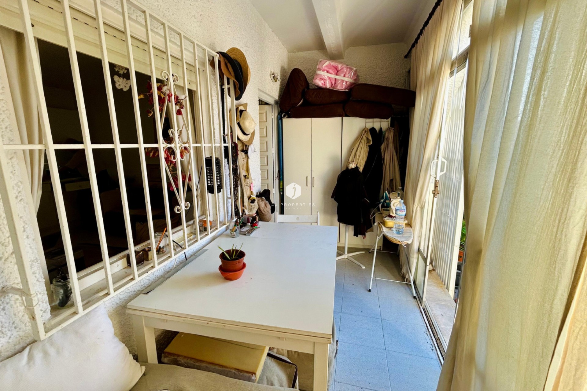 Tweedehands - Chalet -
Torrevieja - Costa Blanca