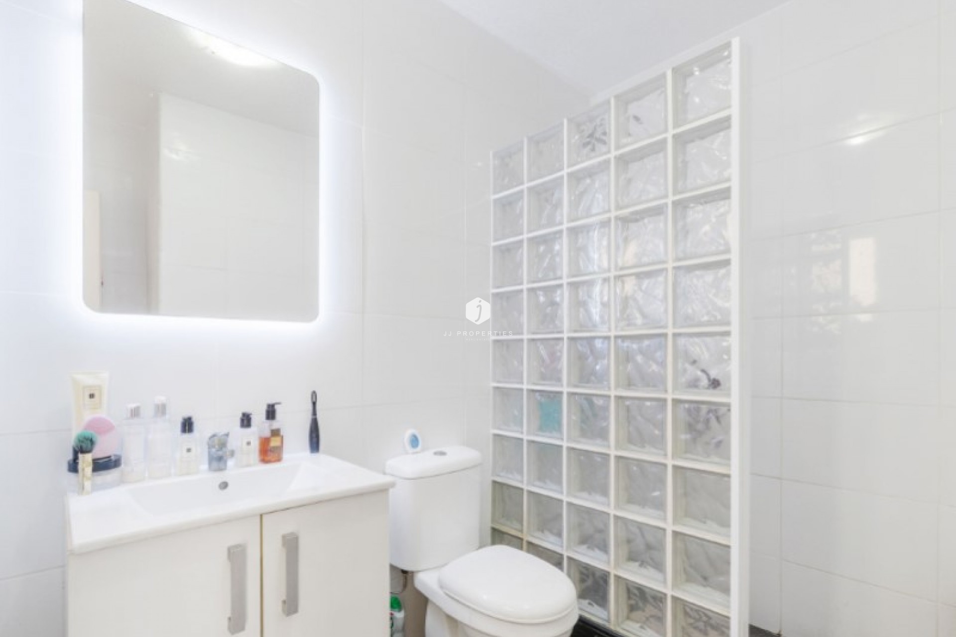 Tweedehands - Chalet -
Torrevieja - Costa Blanca