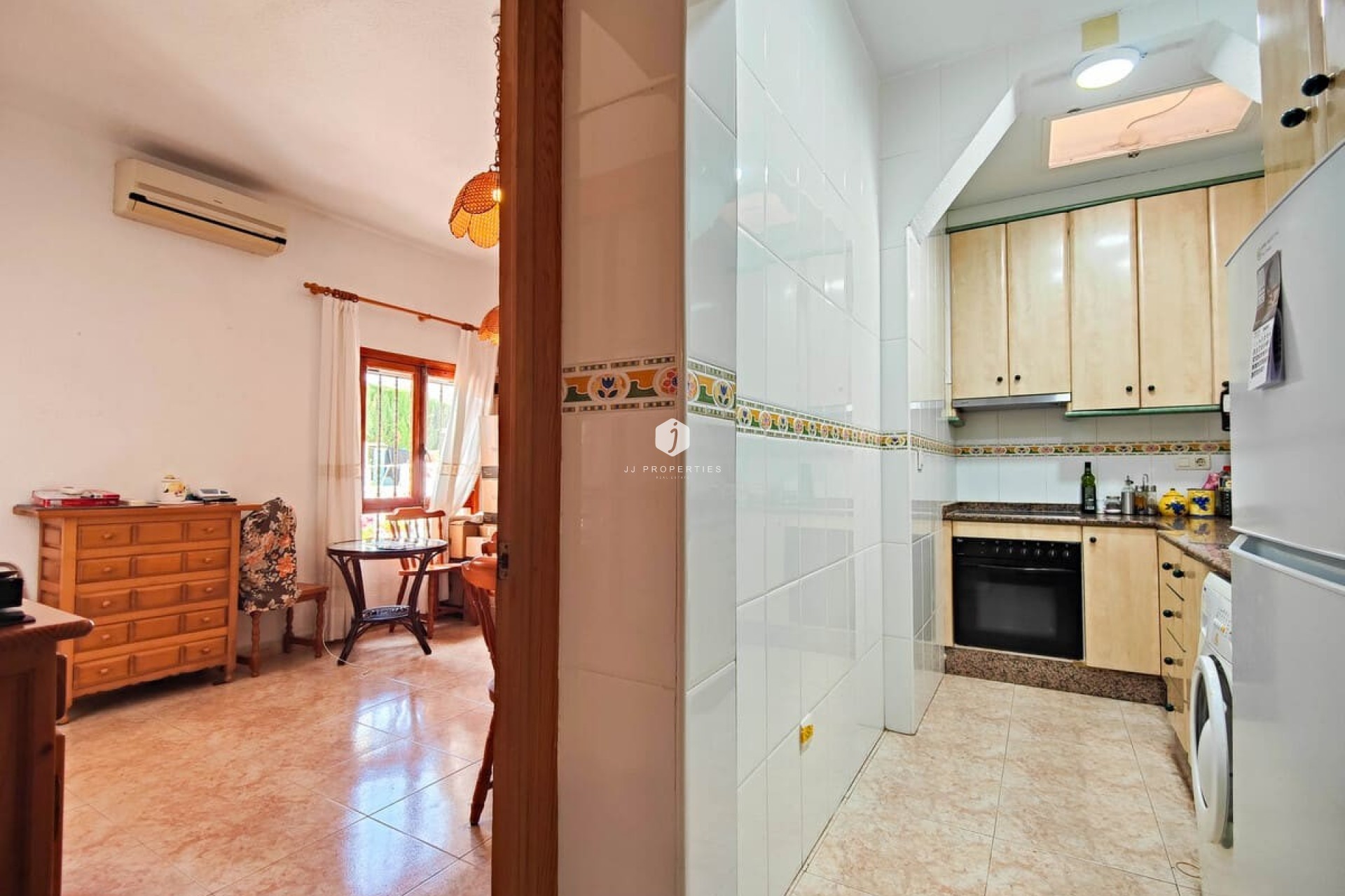 Tweedehands - Chalet -
Torrevieja - Costa Blanca