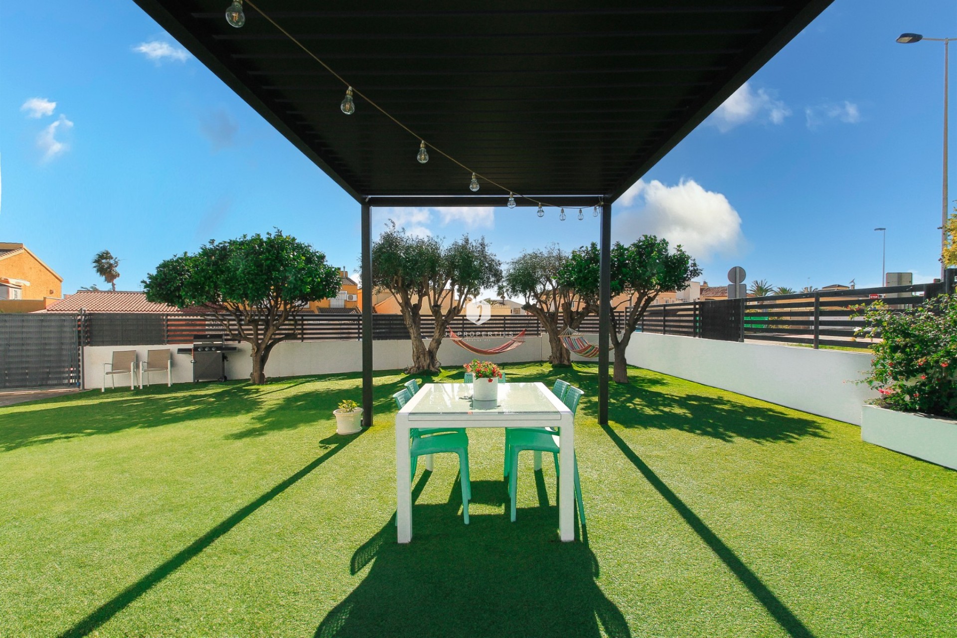 Tweedehands - Chalet -
Torrevieja - Costa Blanca