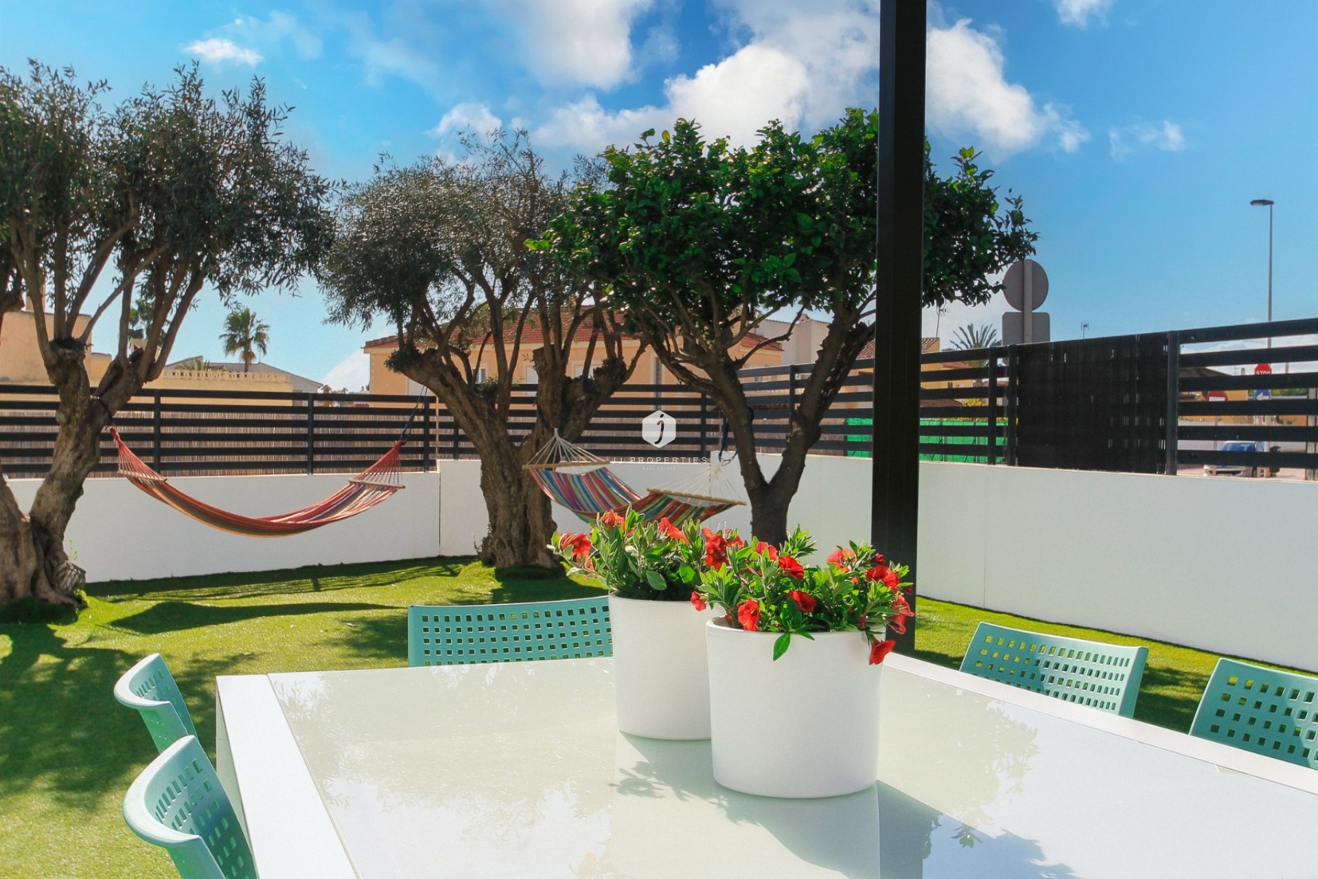 Tweedehands - Chalet -
Torrevieja - Costa Blanca