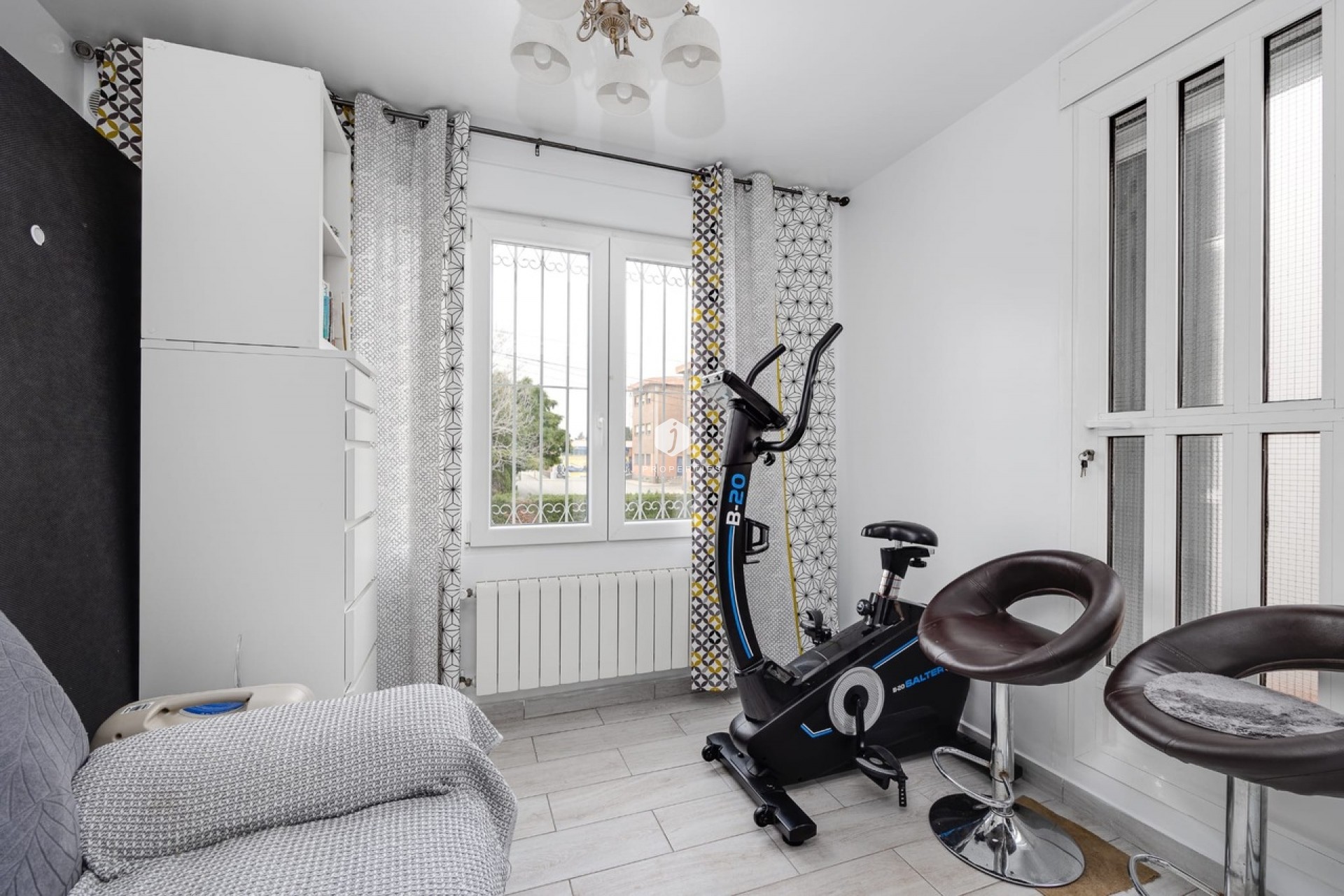 Tweedehands - Chalet -
Torrevieja - Costa Blanca