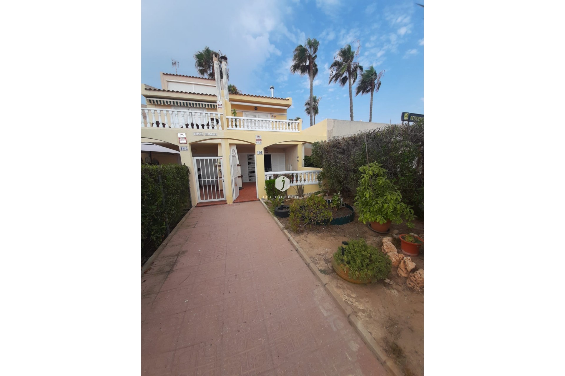 Tweedehands - Chalet -
Torrevieja - Costa Blanca