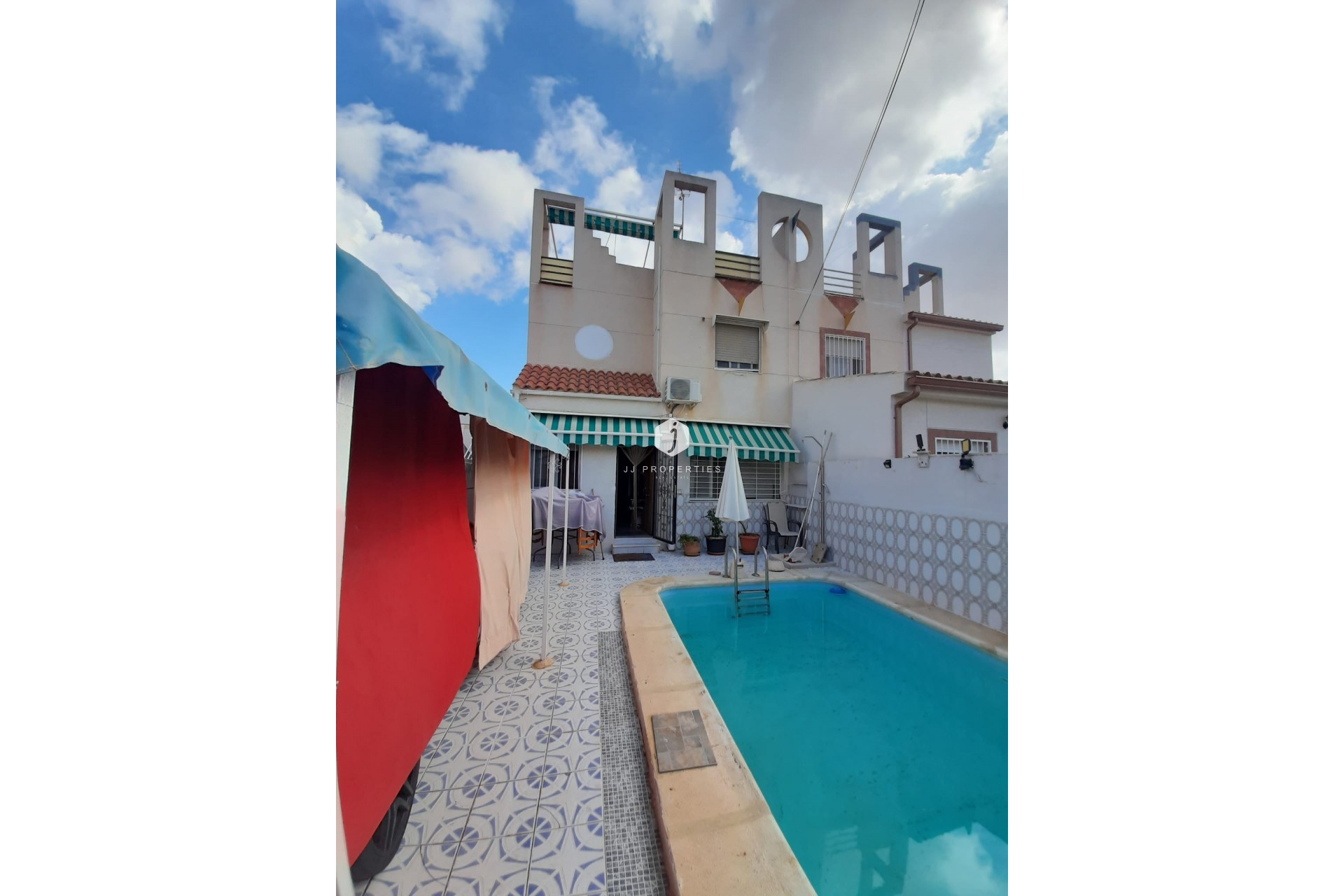 Tweedehands - Chalet -
Torrevieja - Costa Blanca