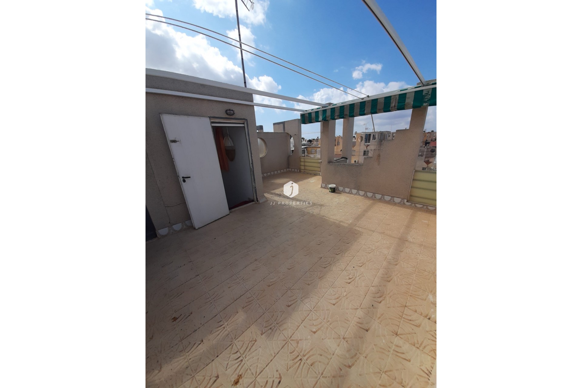 Tweedehands - Chalet -
Torrevieja - Costa Blanca