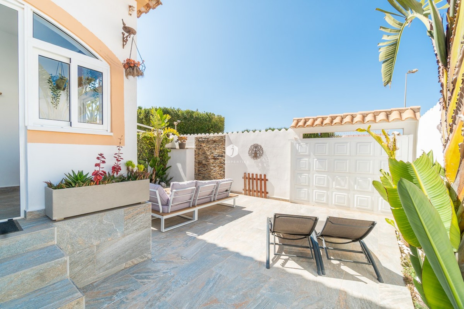 Tweedehands - Chalet -
Torrevieja - Costa Blanca