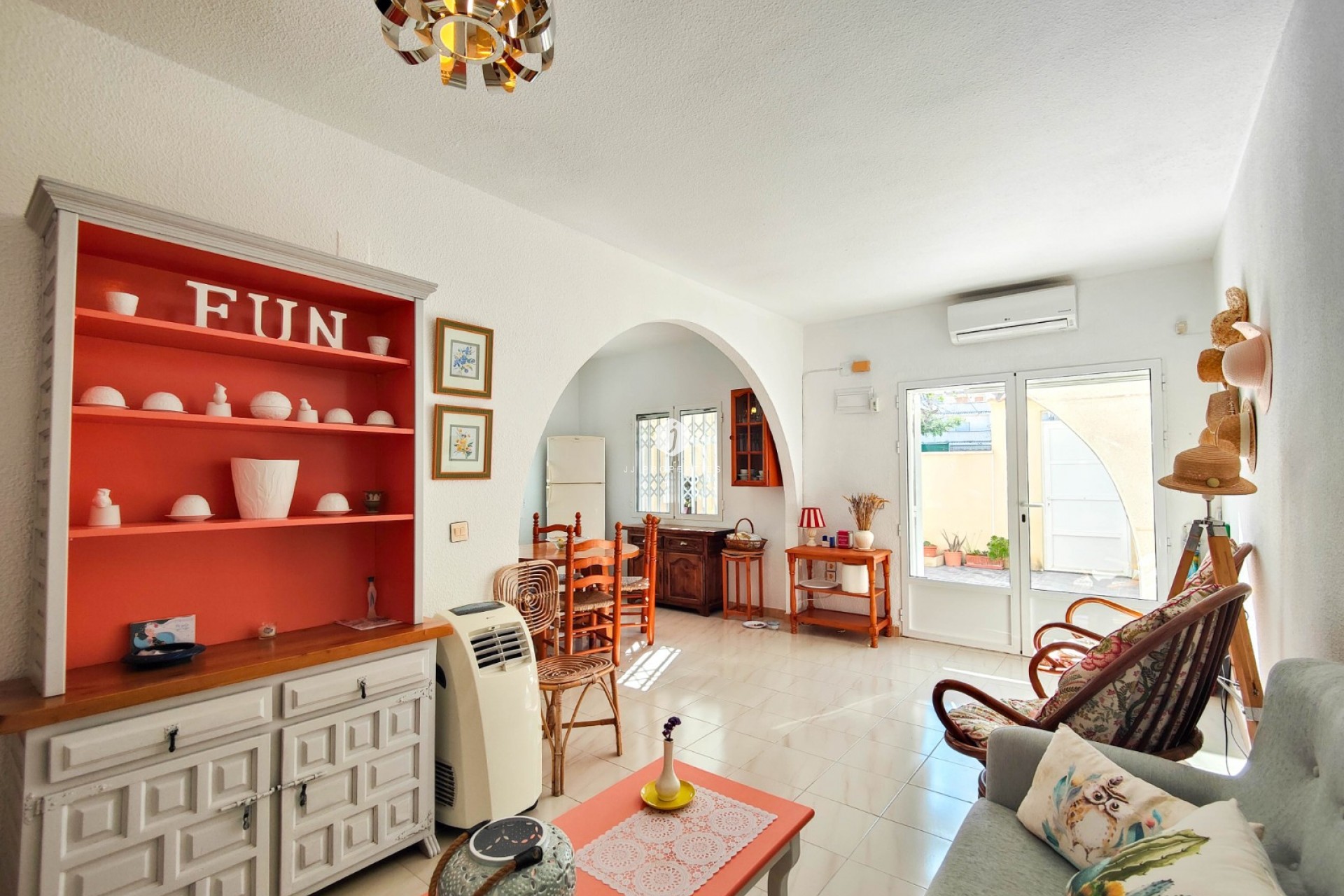 Tweedehands - Chalet -
Torrevieja - Costa Blanca