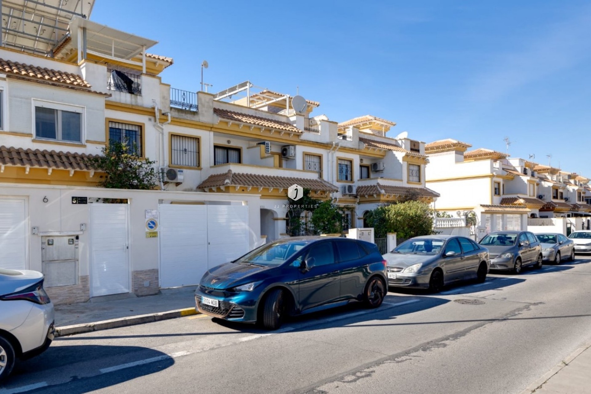 Tweedehands - Chalet -
Torrevieja - Costa Blanca