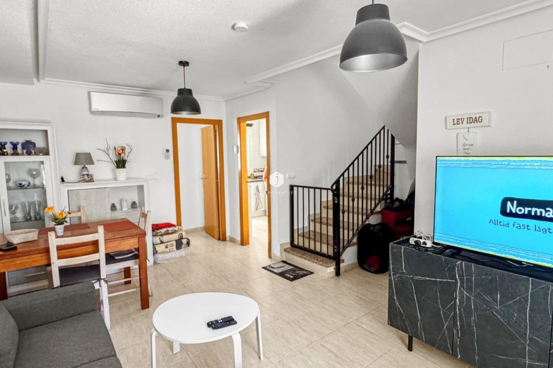 Tweedehands - Chalet -
Torrevieja - Costa Blanca