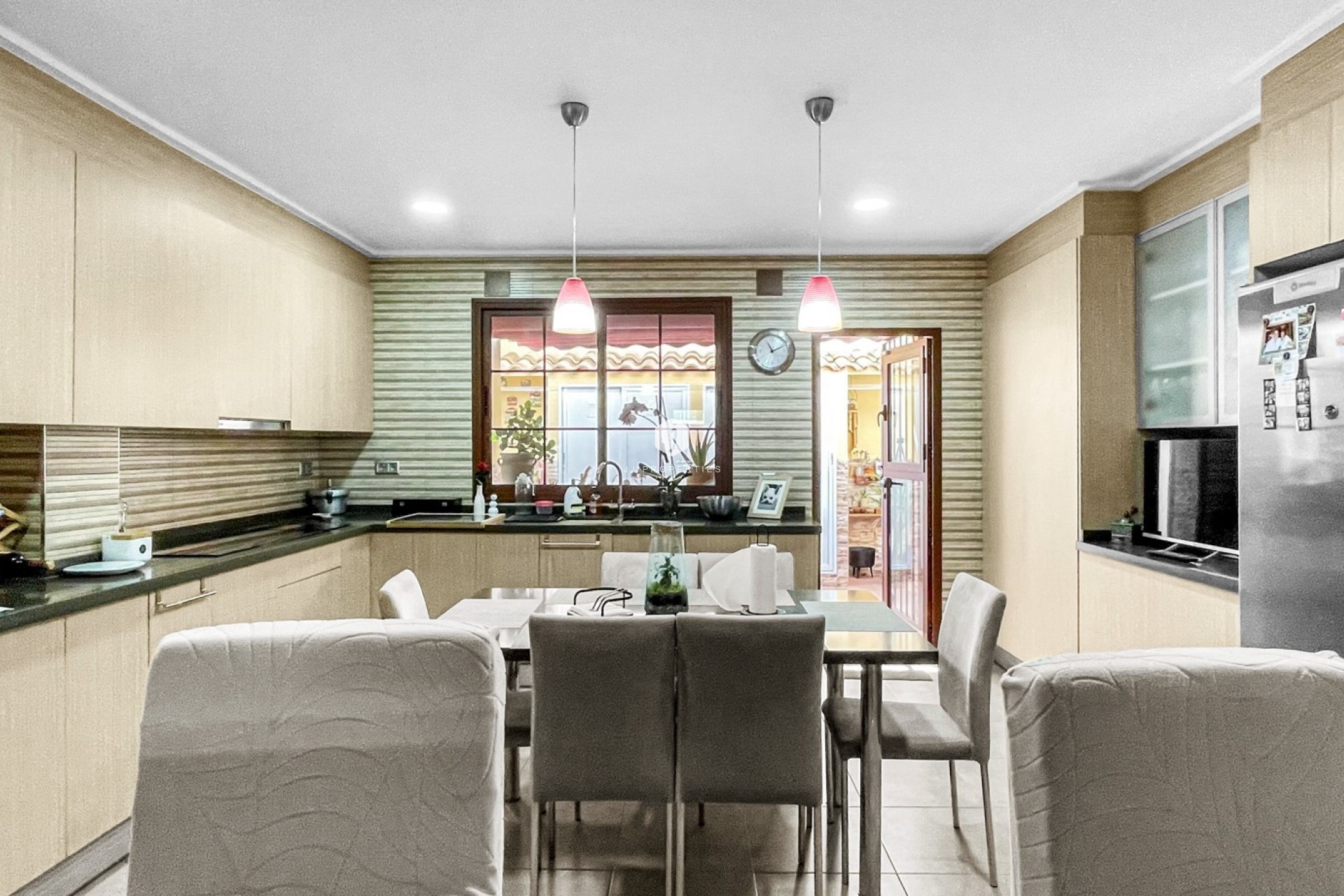 Tweedehands - Chalet -
Torrevieja - Costa Blanca