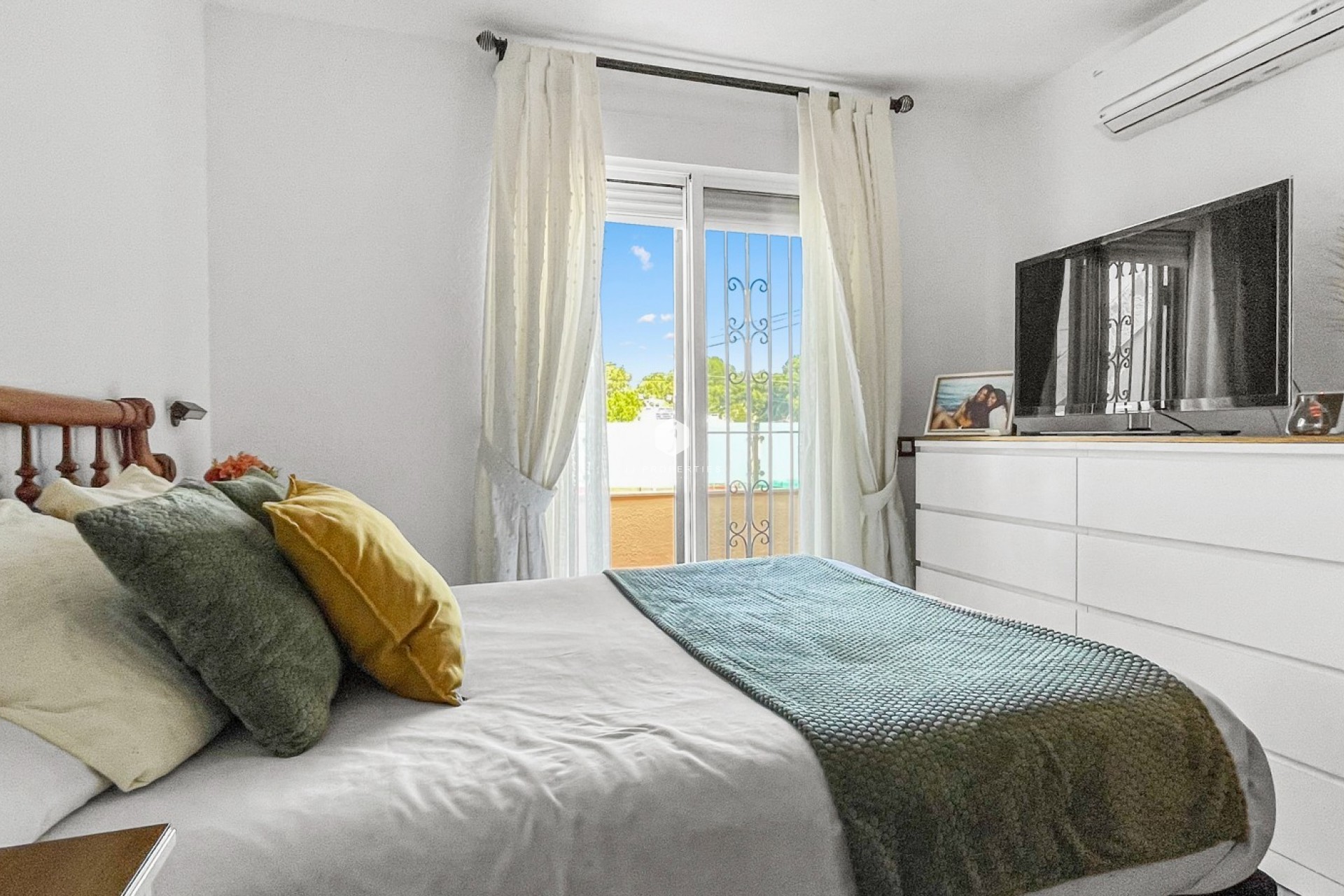 Tweedehands - Chalet -
Torrevieja - Costa Blanca