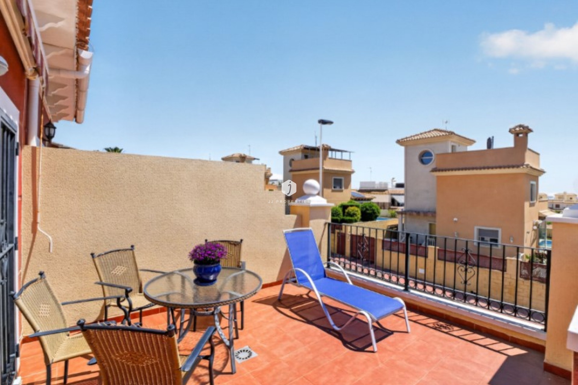 Tweedehands - Chalet -
Torrevieja - Costa Blanca
